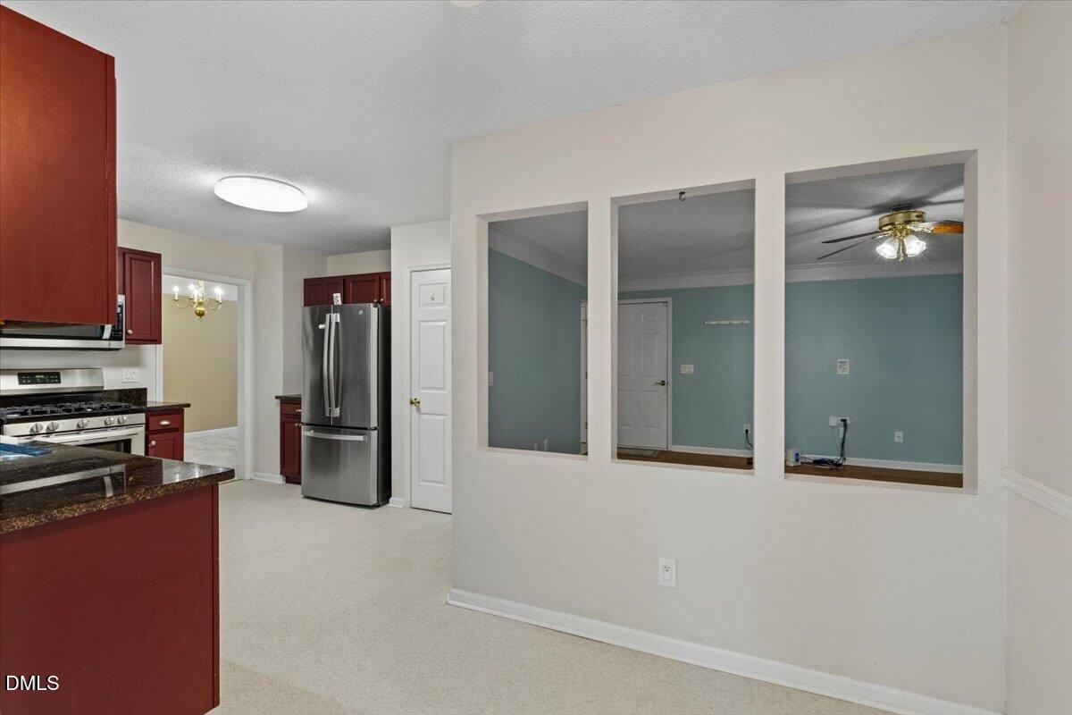 1103 Silvershire Way Property Photo 17