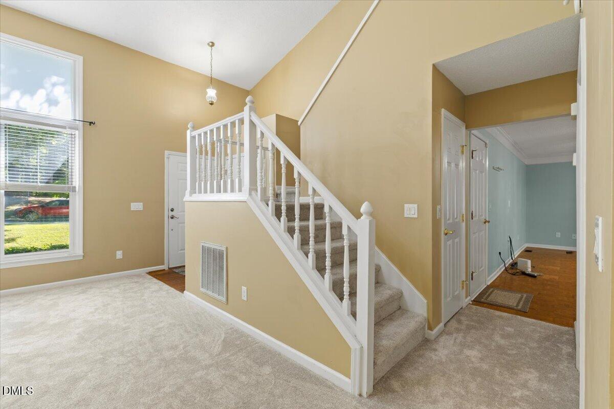 1103 Silvershire Way Property Photo 24
