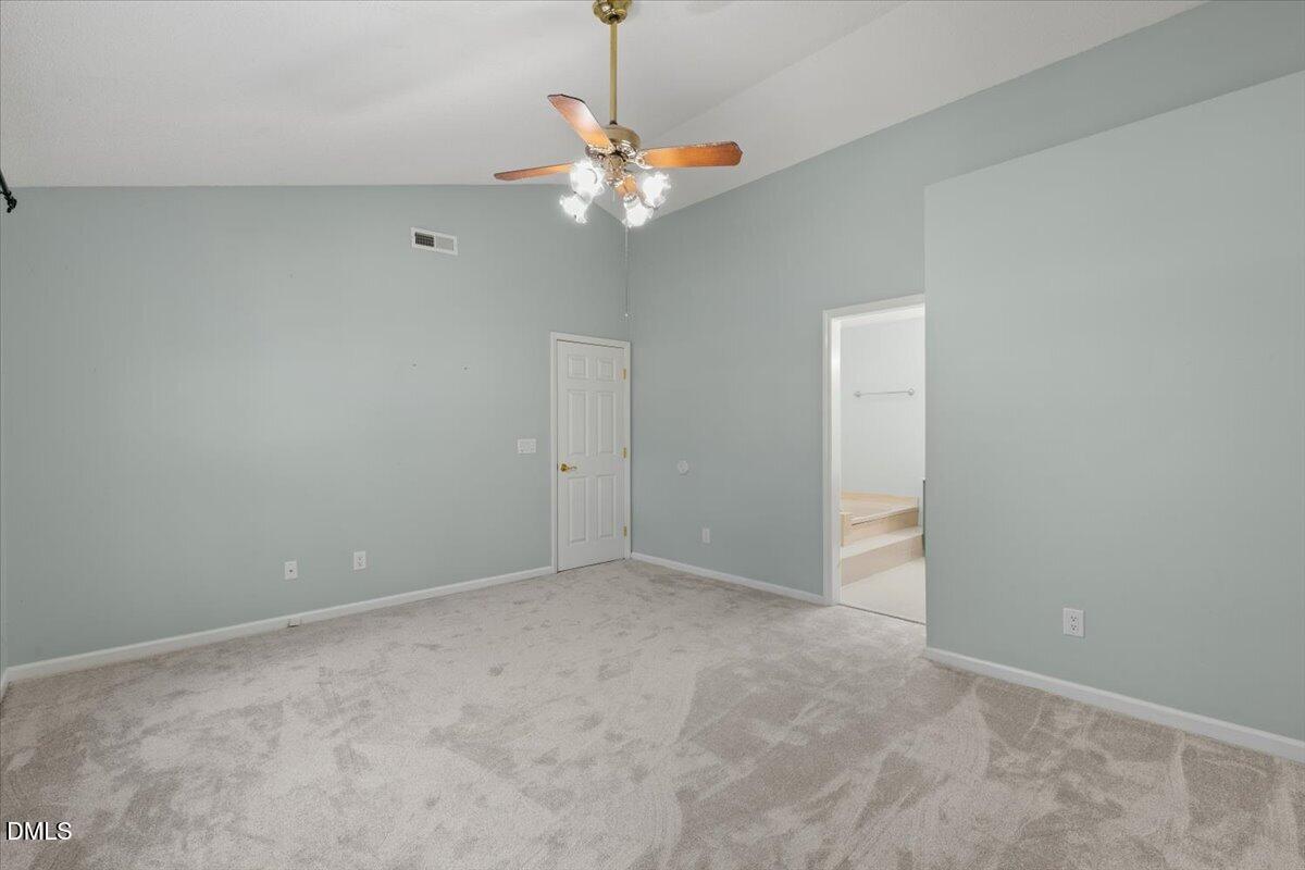 1103 Silvershire Way Property Photo 29