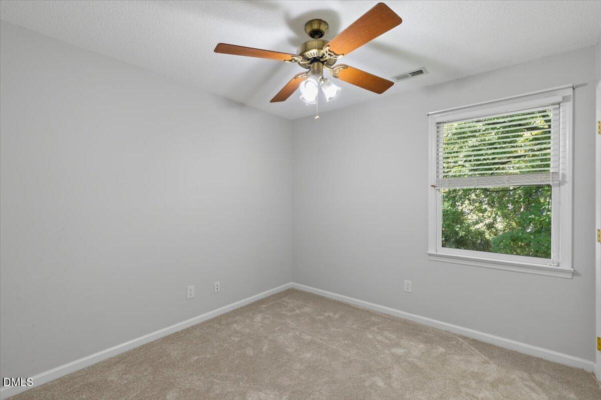 1103 Silvershire Way Property Photo 36