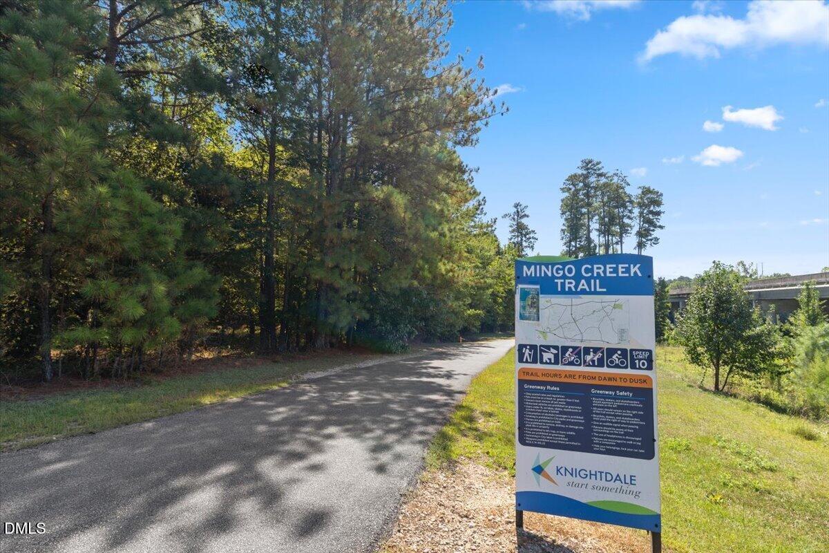 1103 Silvershire Way Property Photo 49