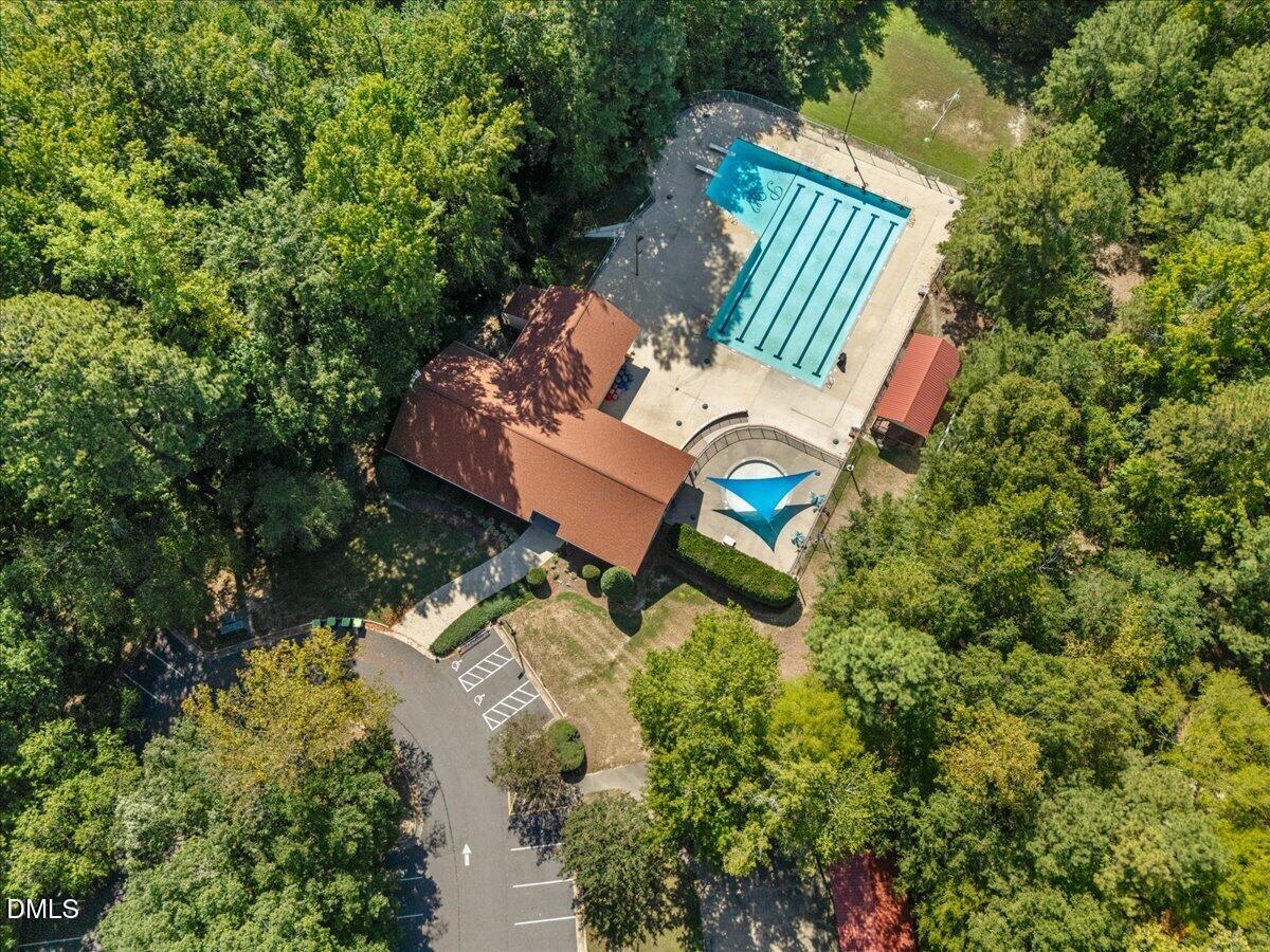 1103 Silvershire Way Property Photo 54