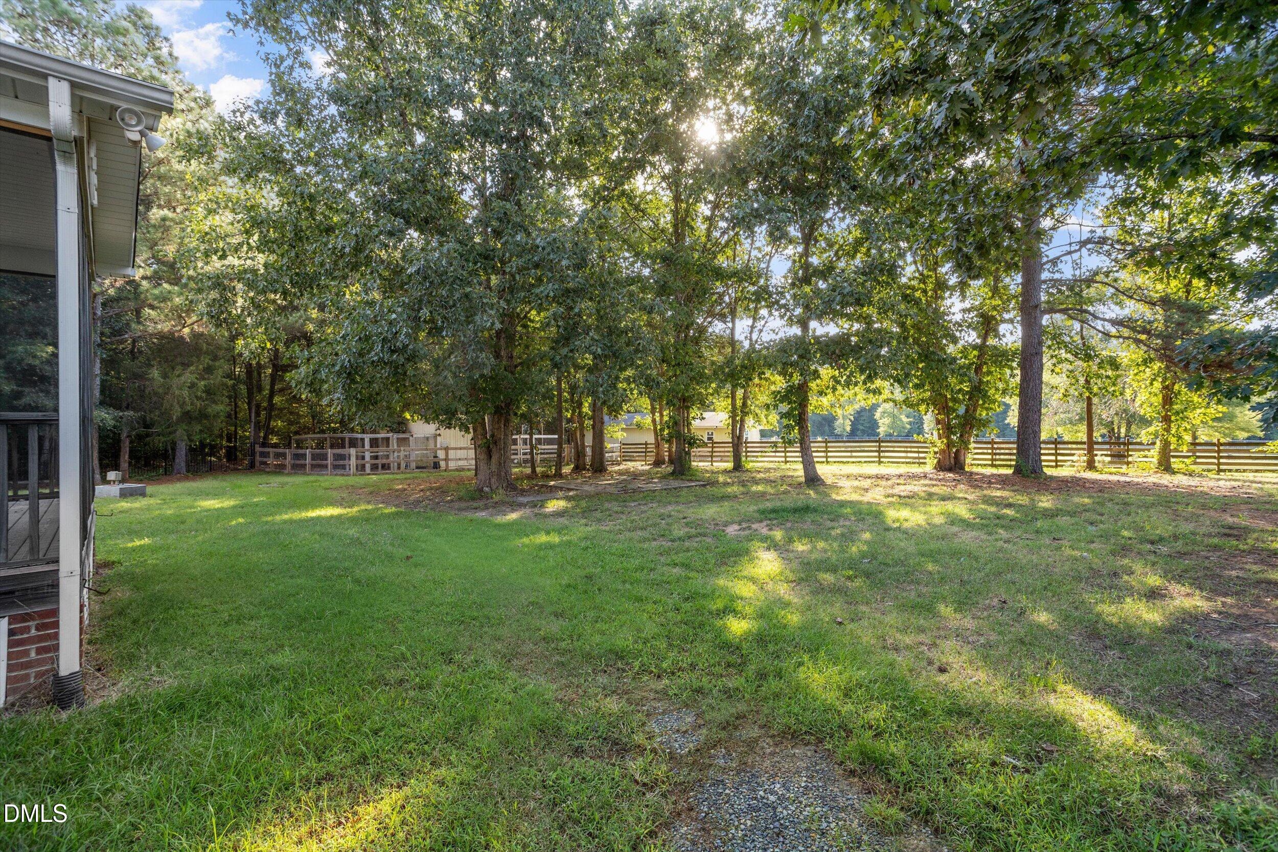 755 Arrowhead Loop Property Photo 27