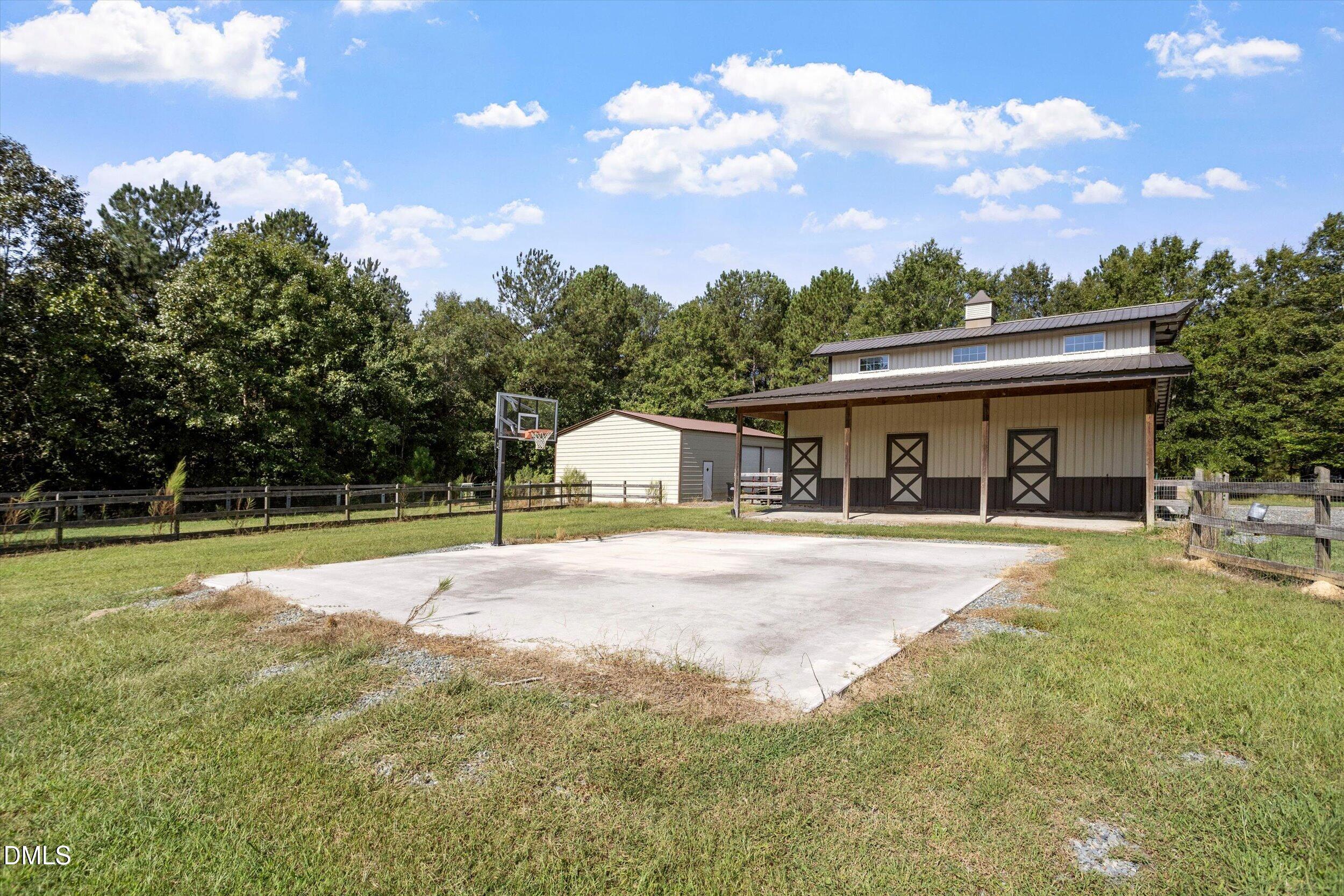 755 Arrowhead Loop Property Photo 34