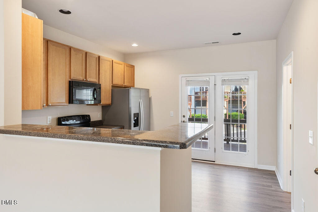 1043 Summerhouse Road Property Photo 14