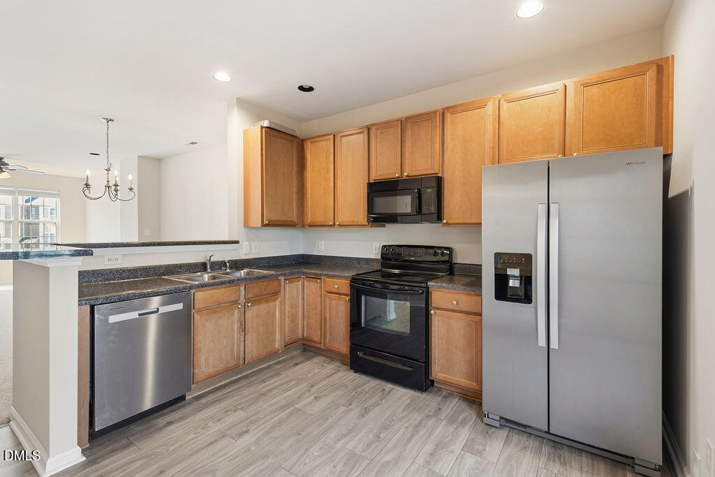 1043 Summerhouse Road Property Photo 15