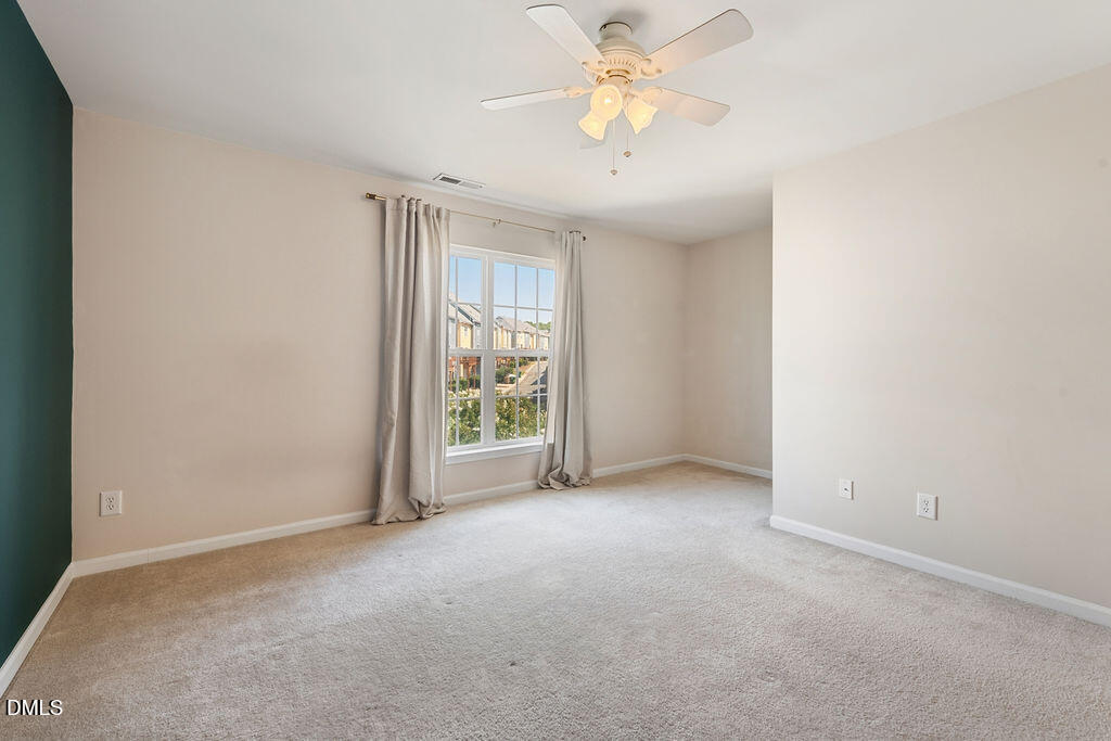 1043 Summerhouse Road Property Photo 23