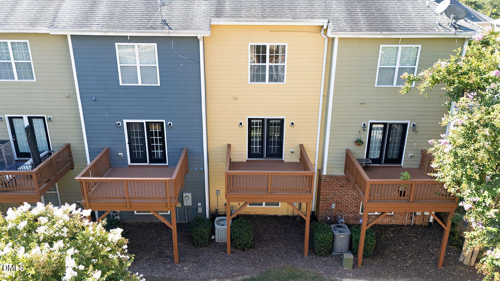 1043 Summerhouse Road Property Photo 37