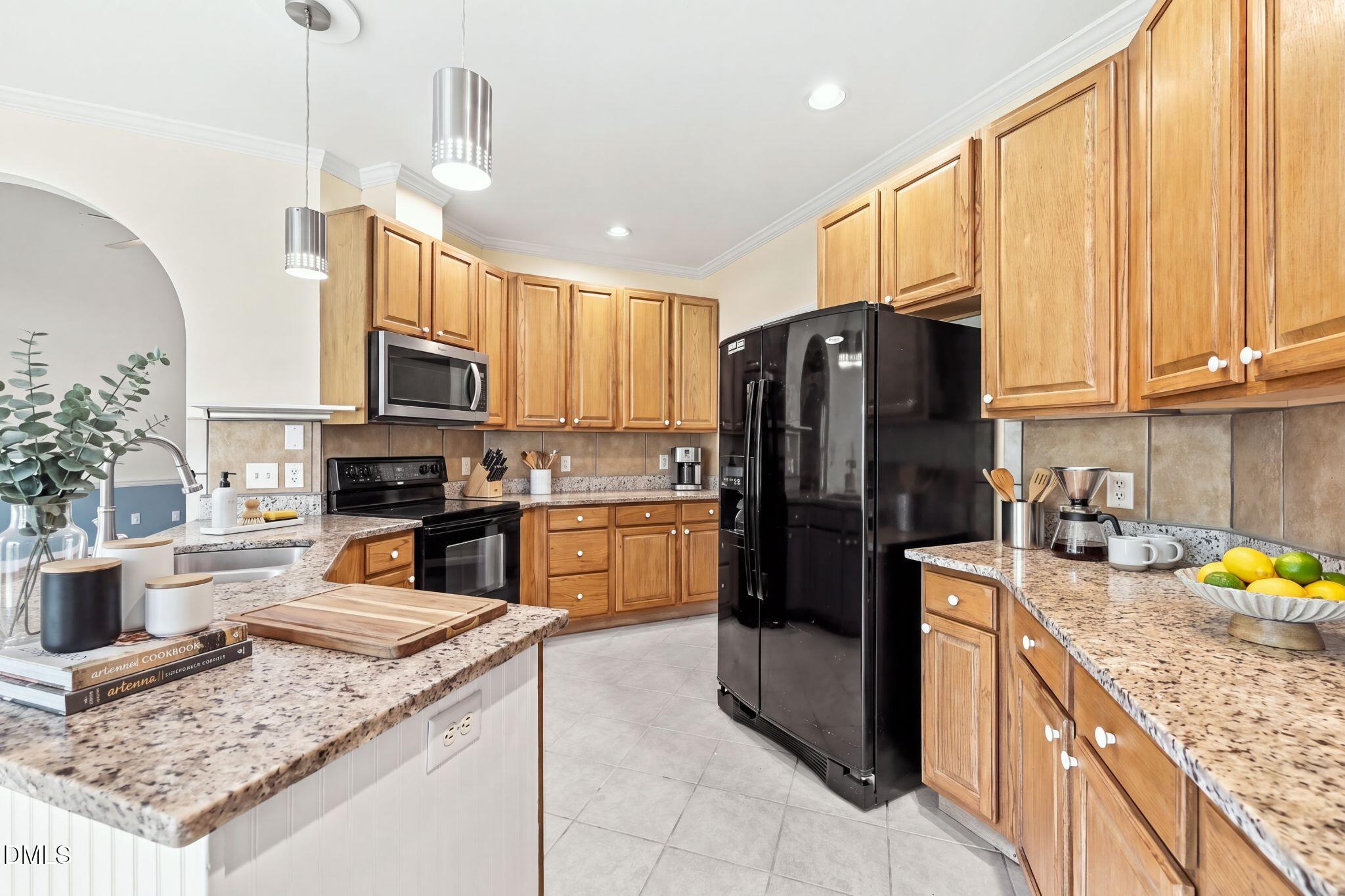 214 Parkridge Drive Property Photo 16