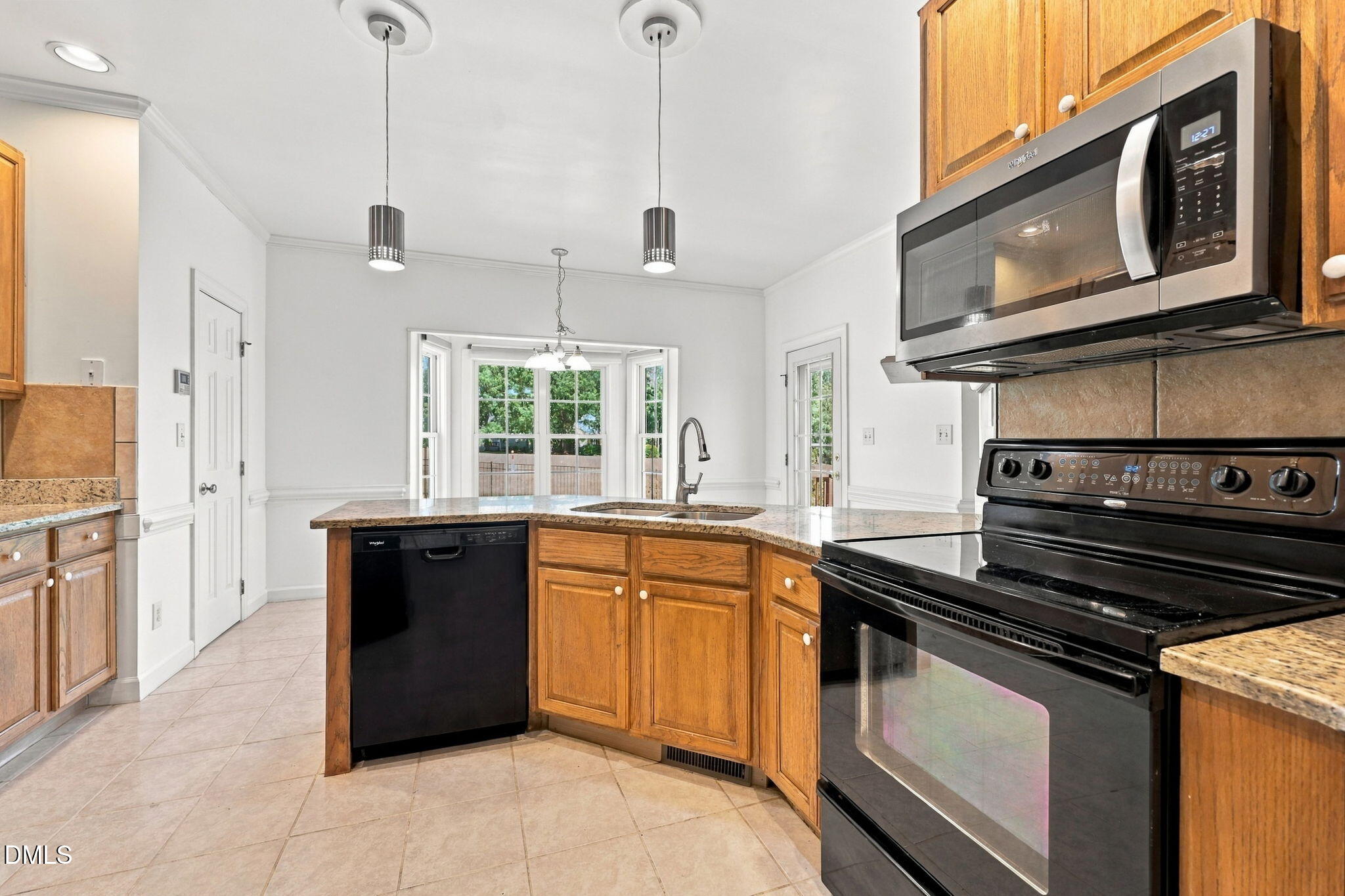 214 Parkridge Drive Property Photo 19