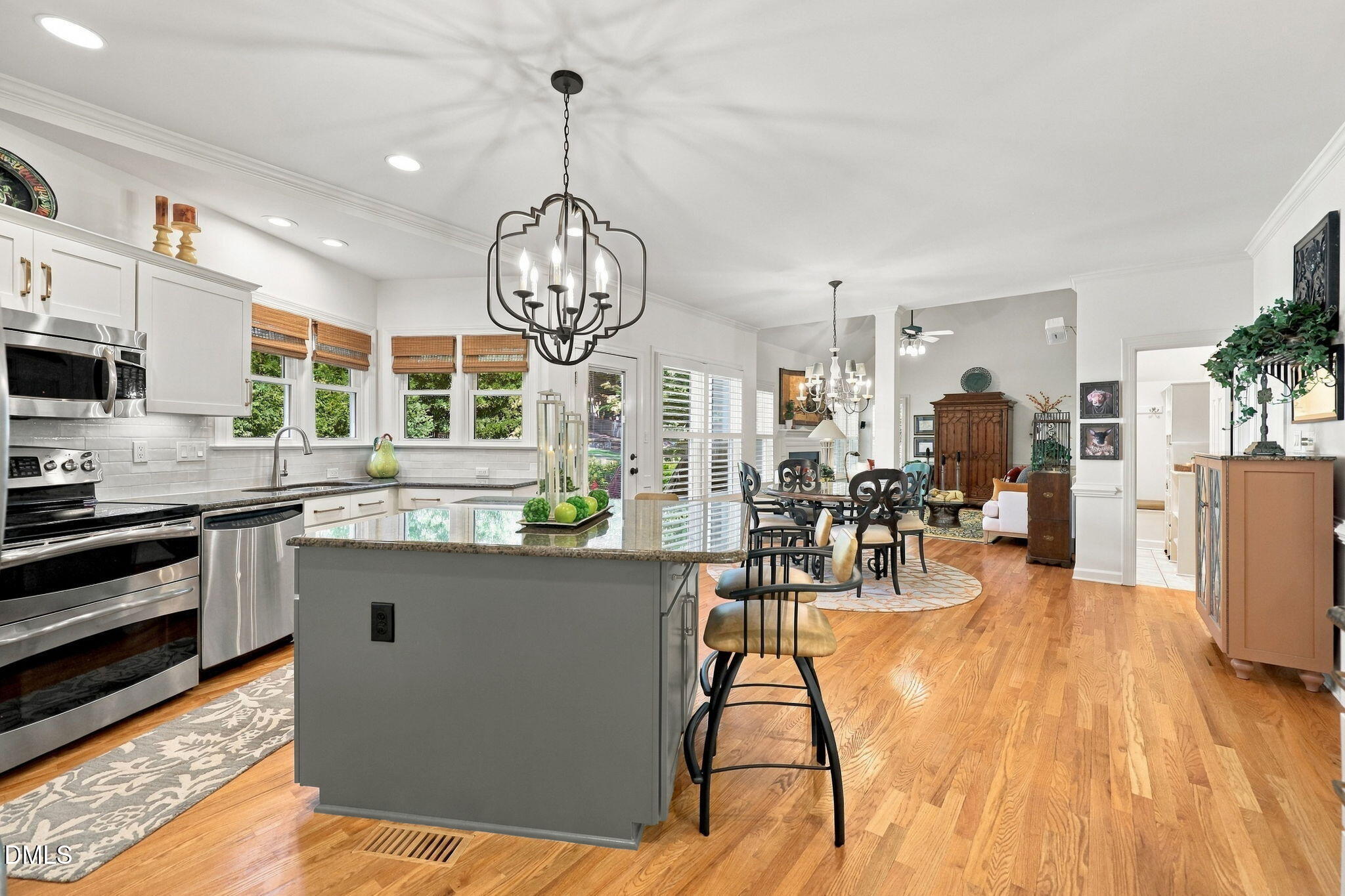 3305 Beret Court Property Photo 12