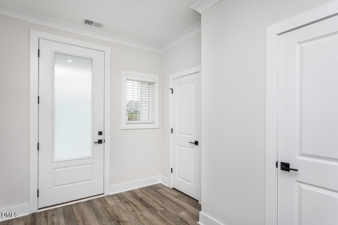 206 Custer Drive Property Photo 2