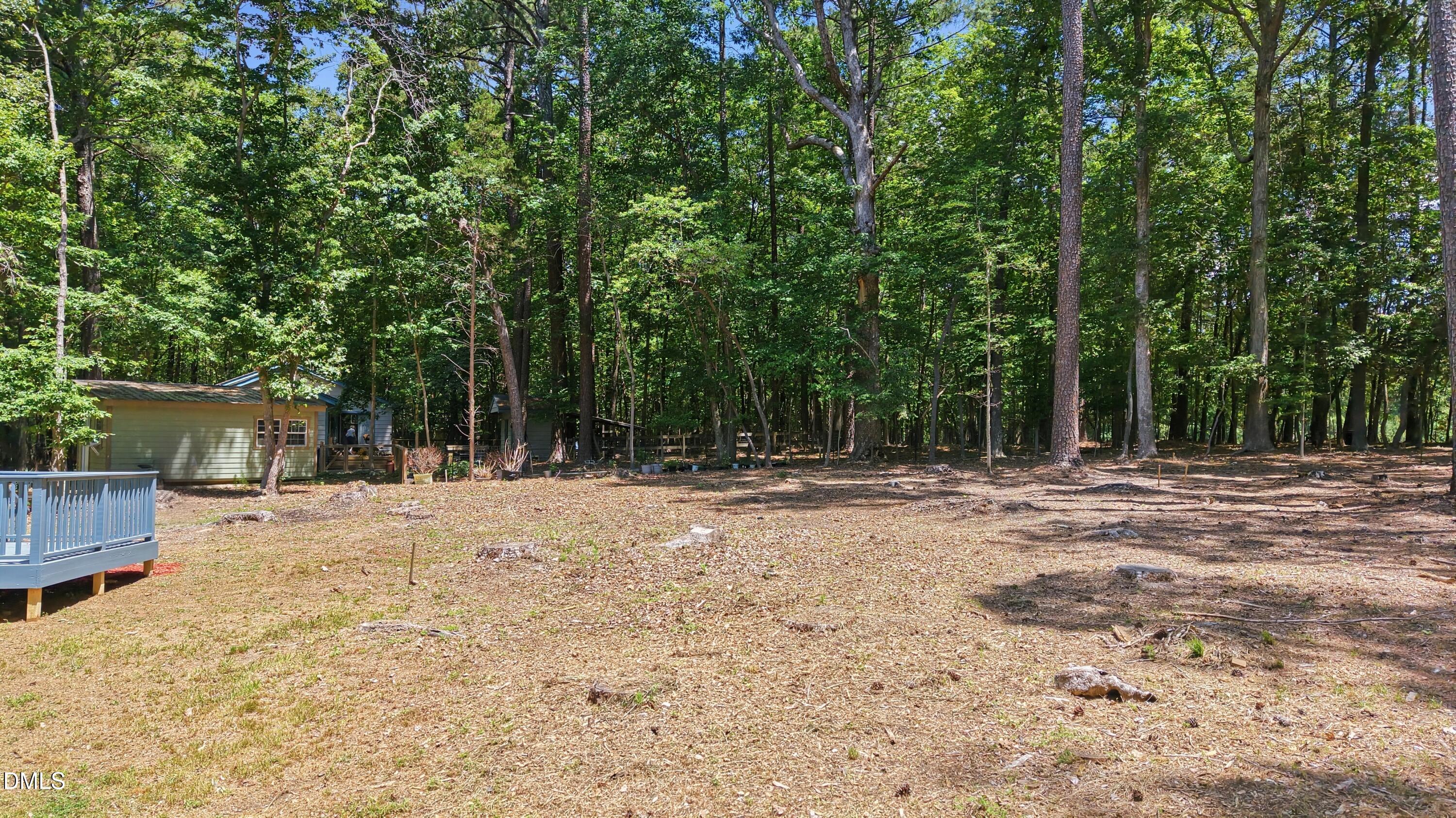9506 Coachway Property Photo 7