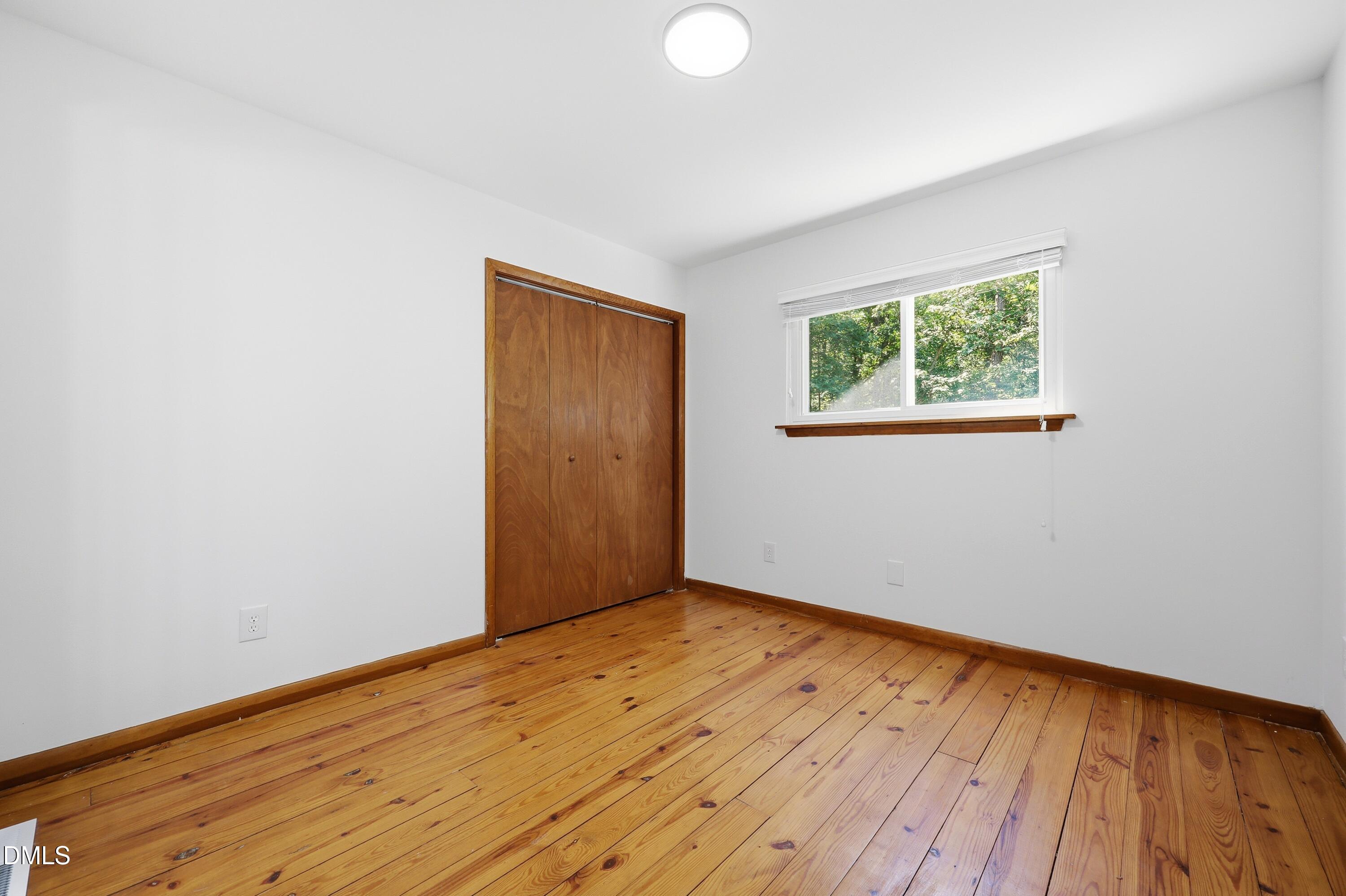9506 Coachway Property Photo 30