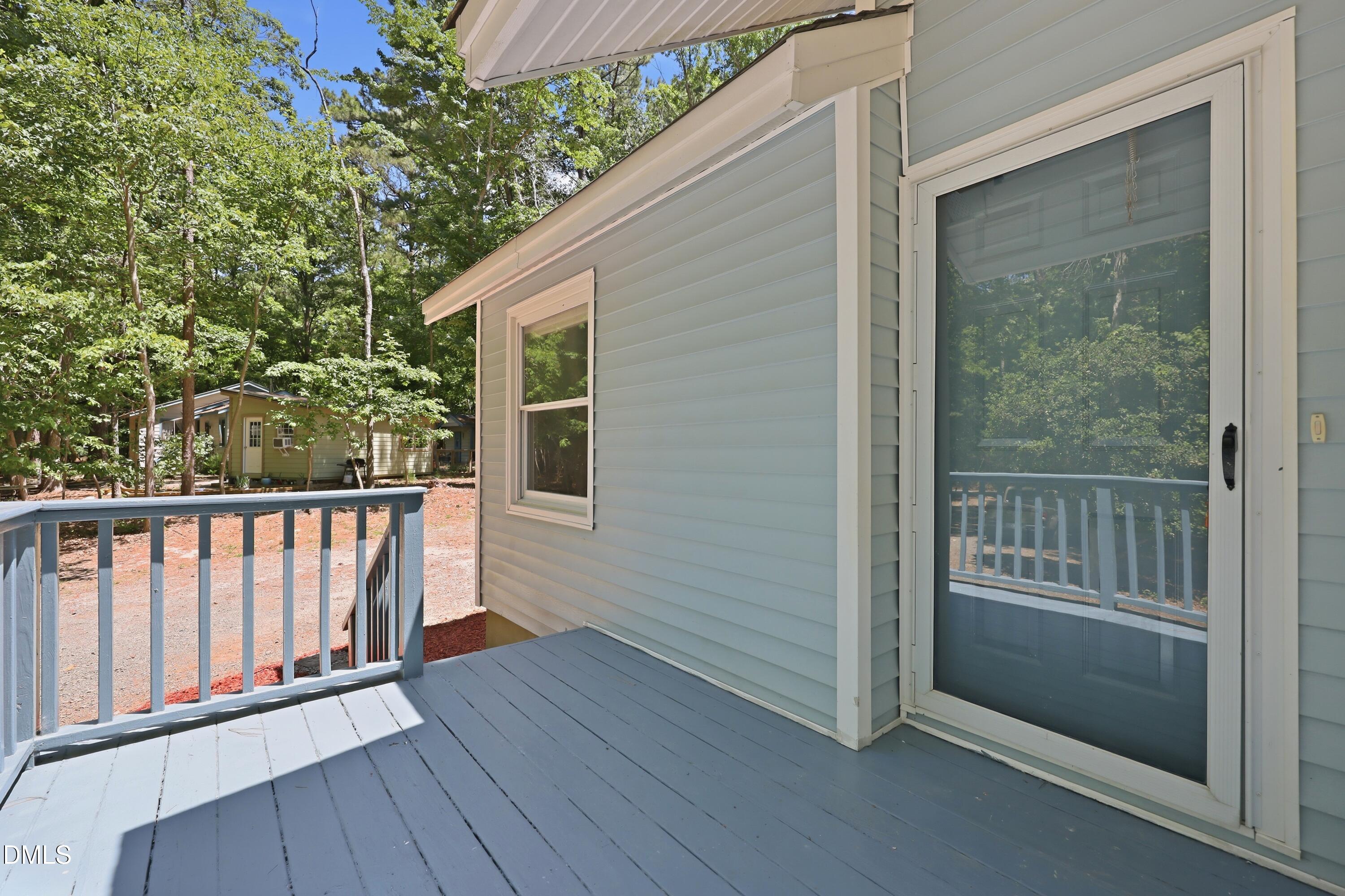 9506 Coachway Property Photo 36