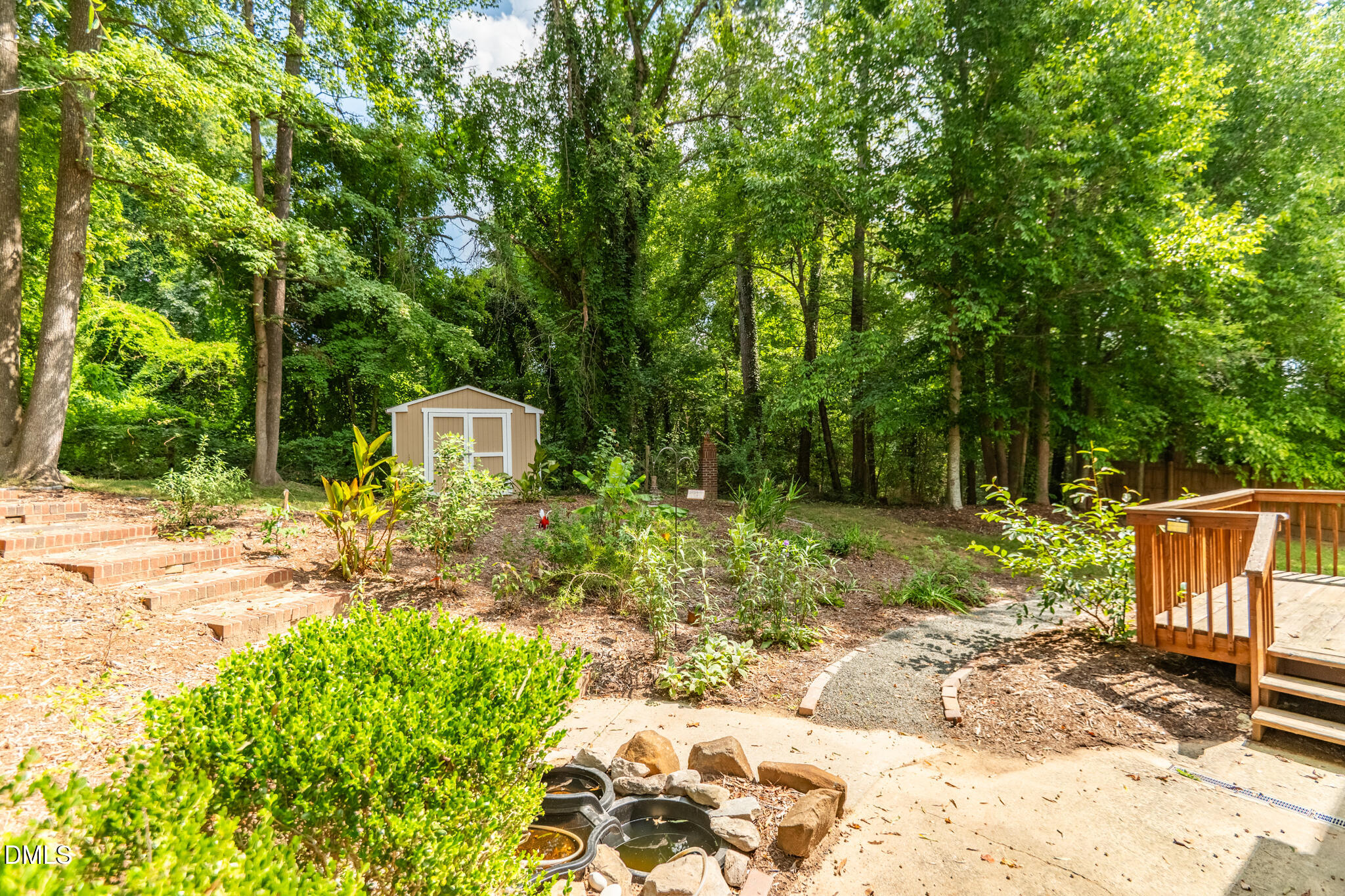 2102 Meade Lane Property Photo 38