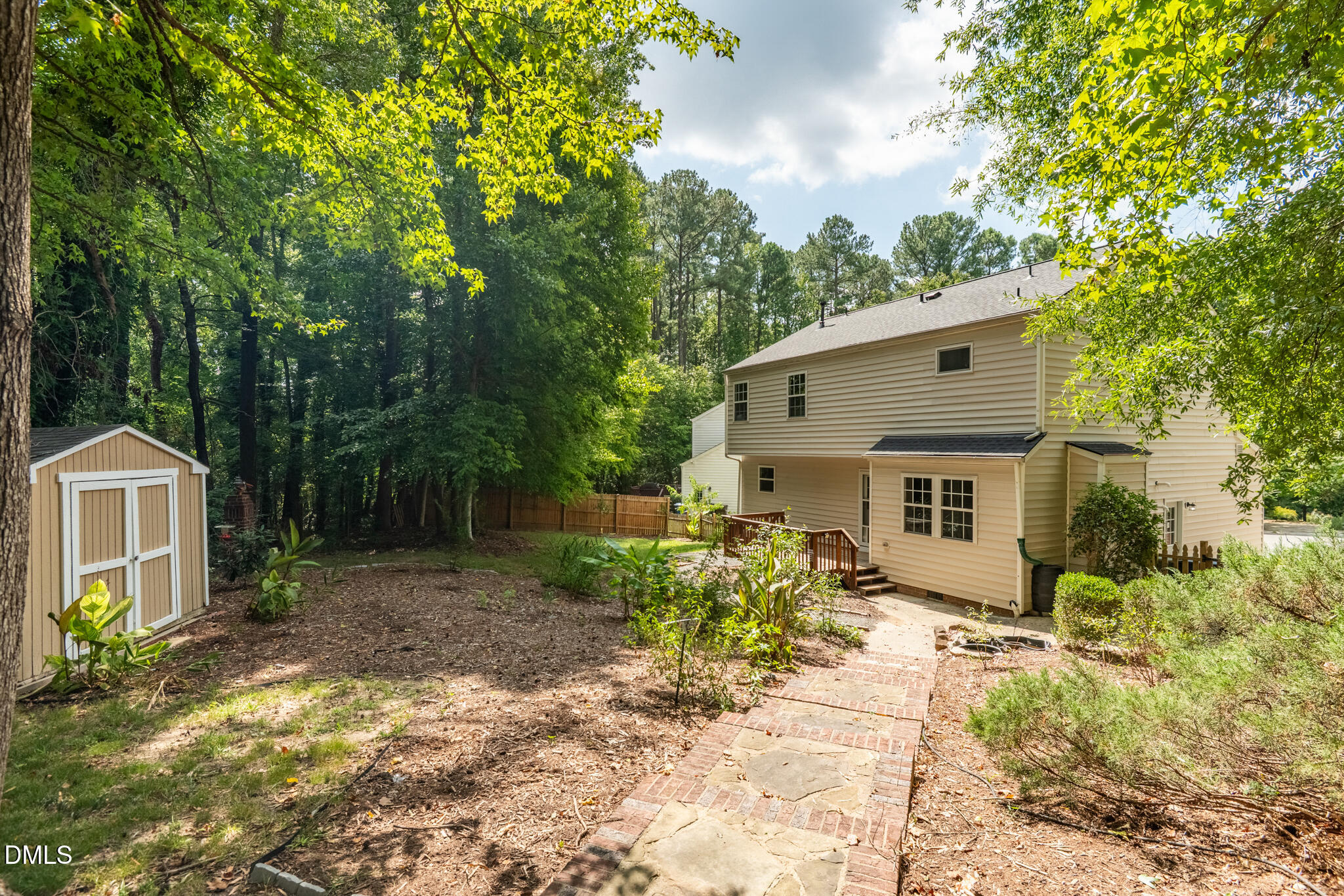 2102 Meade Lane Property Photo 39