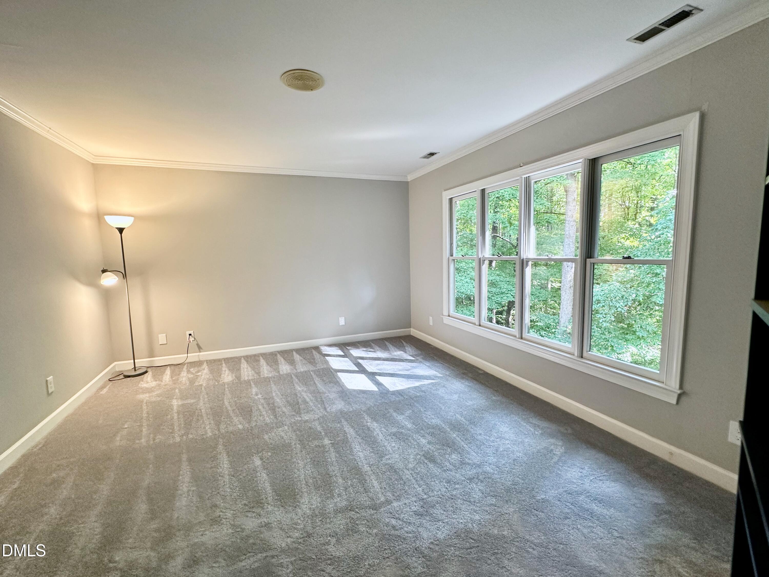 12416 Whartons Way Property Photo 9