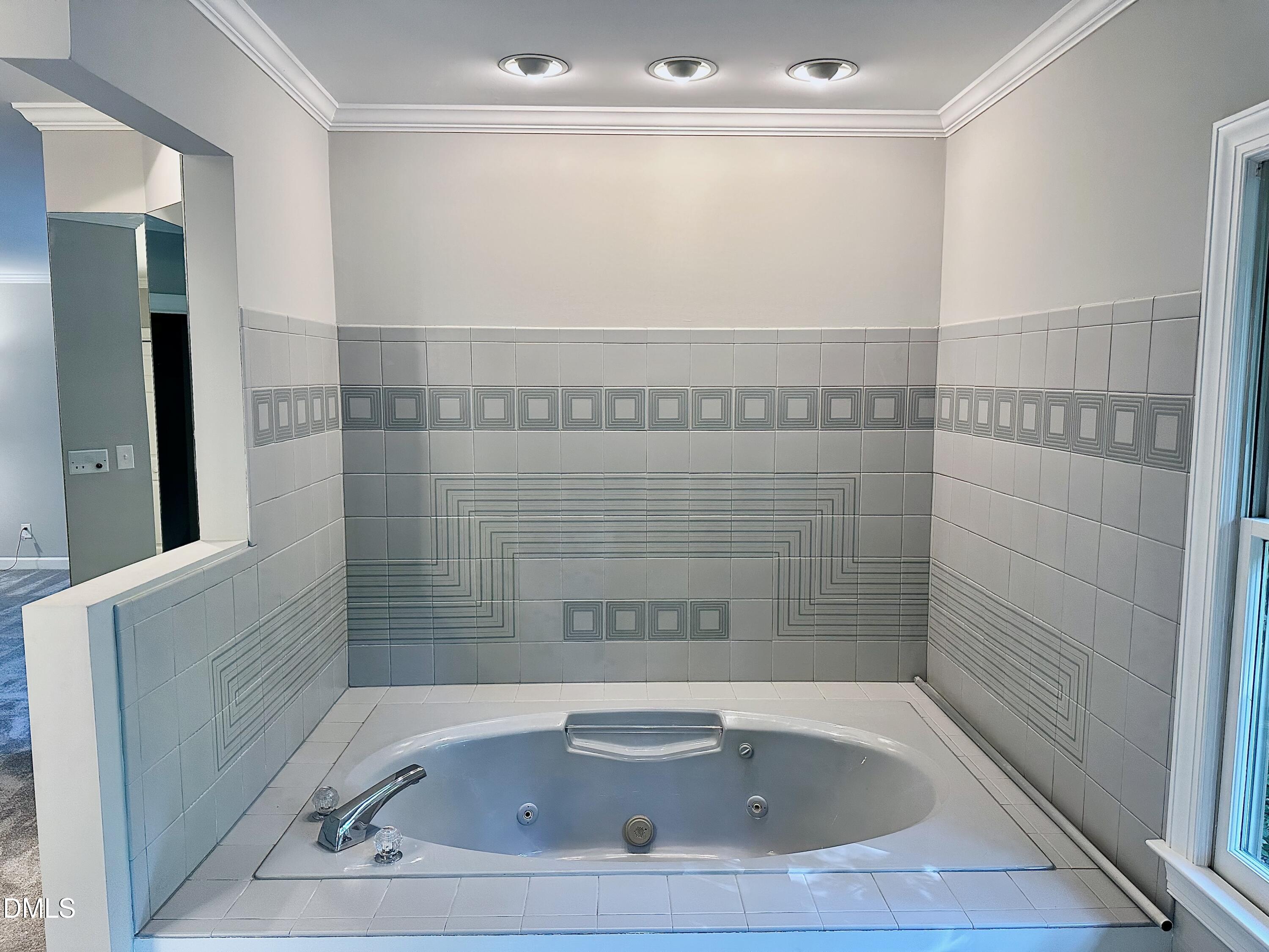 12416 Whartons Way Property Photo 10