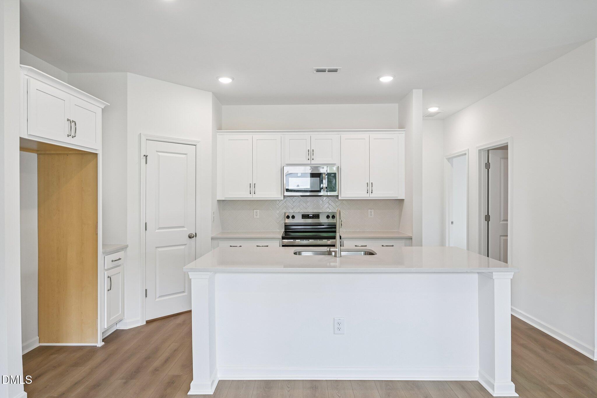 11637 Salers Loop 15 Property Photo 18