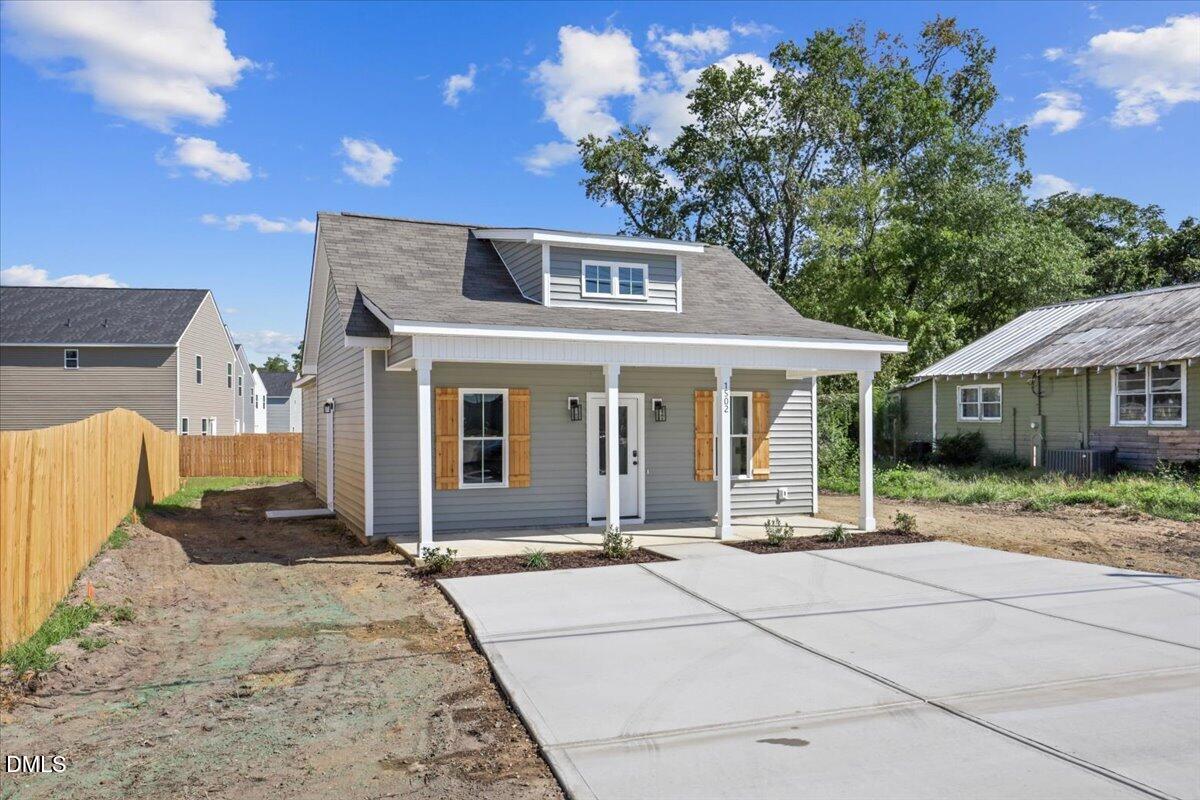 1502 Erwin Road Property Photo 3