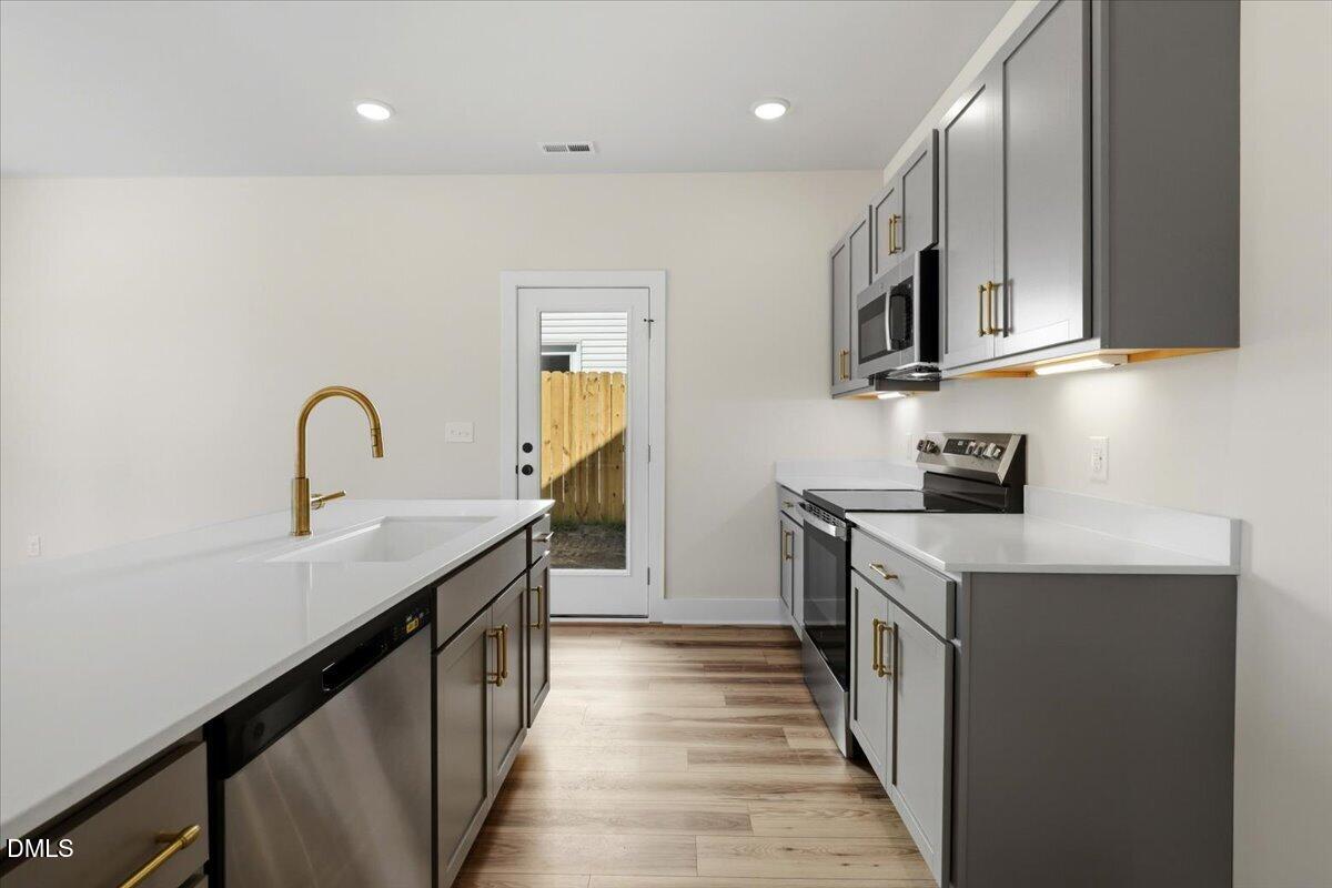 1502 Erwin Road Property Photo 7