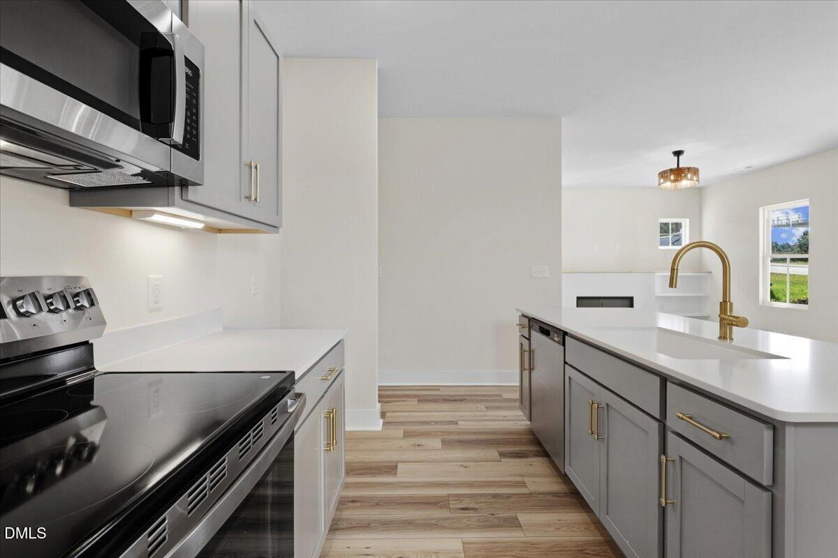1502 Erwin Road Property Photo 8