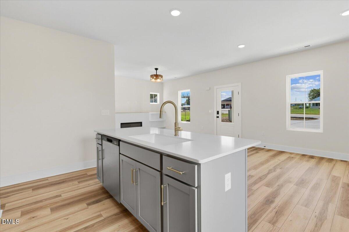 1502 Erwin Road Property Photo 12