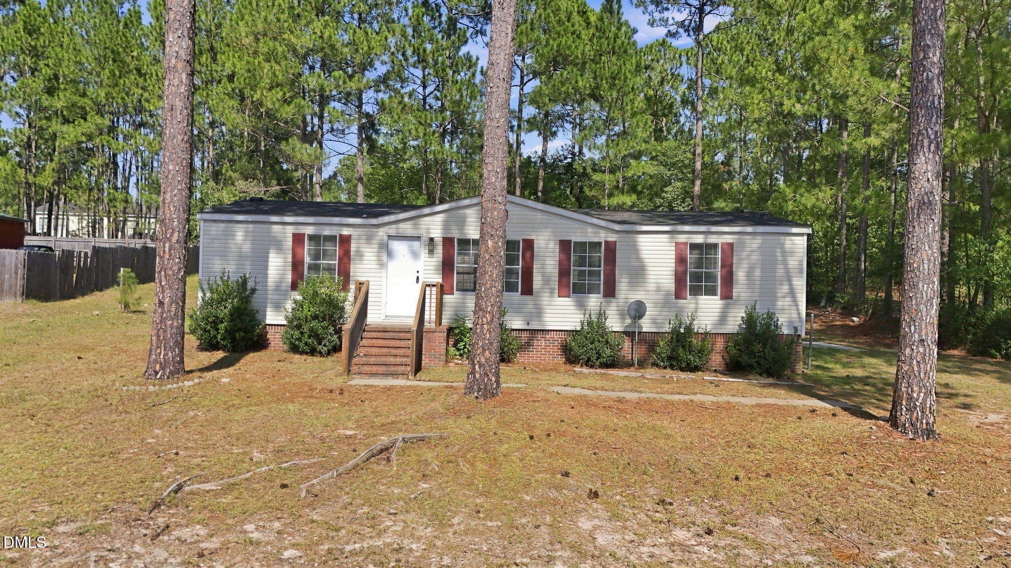 45 Shade Wood Property Photo 5