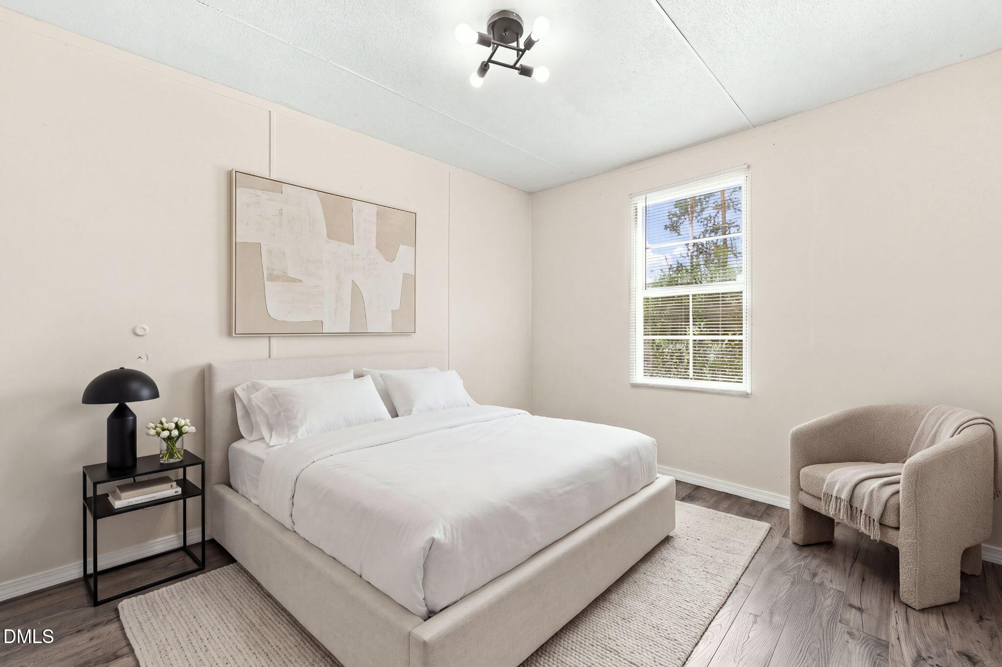 45 Shade Wood Property Photo 12