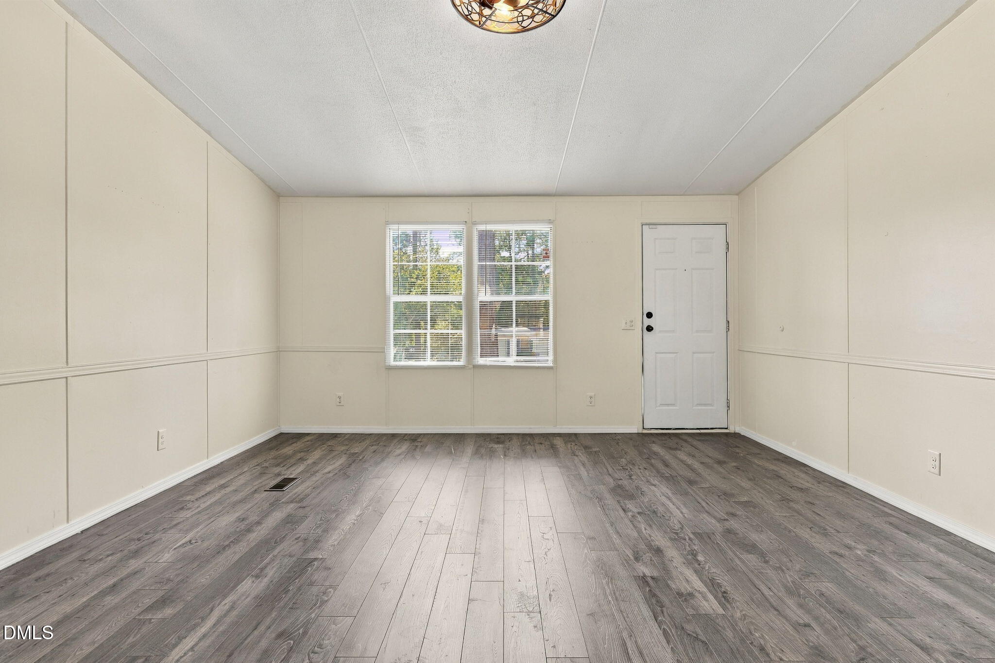 45 Shade Wood Property Photo 41