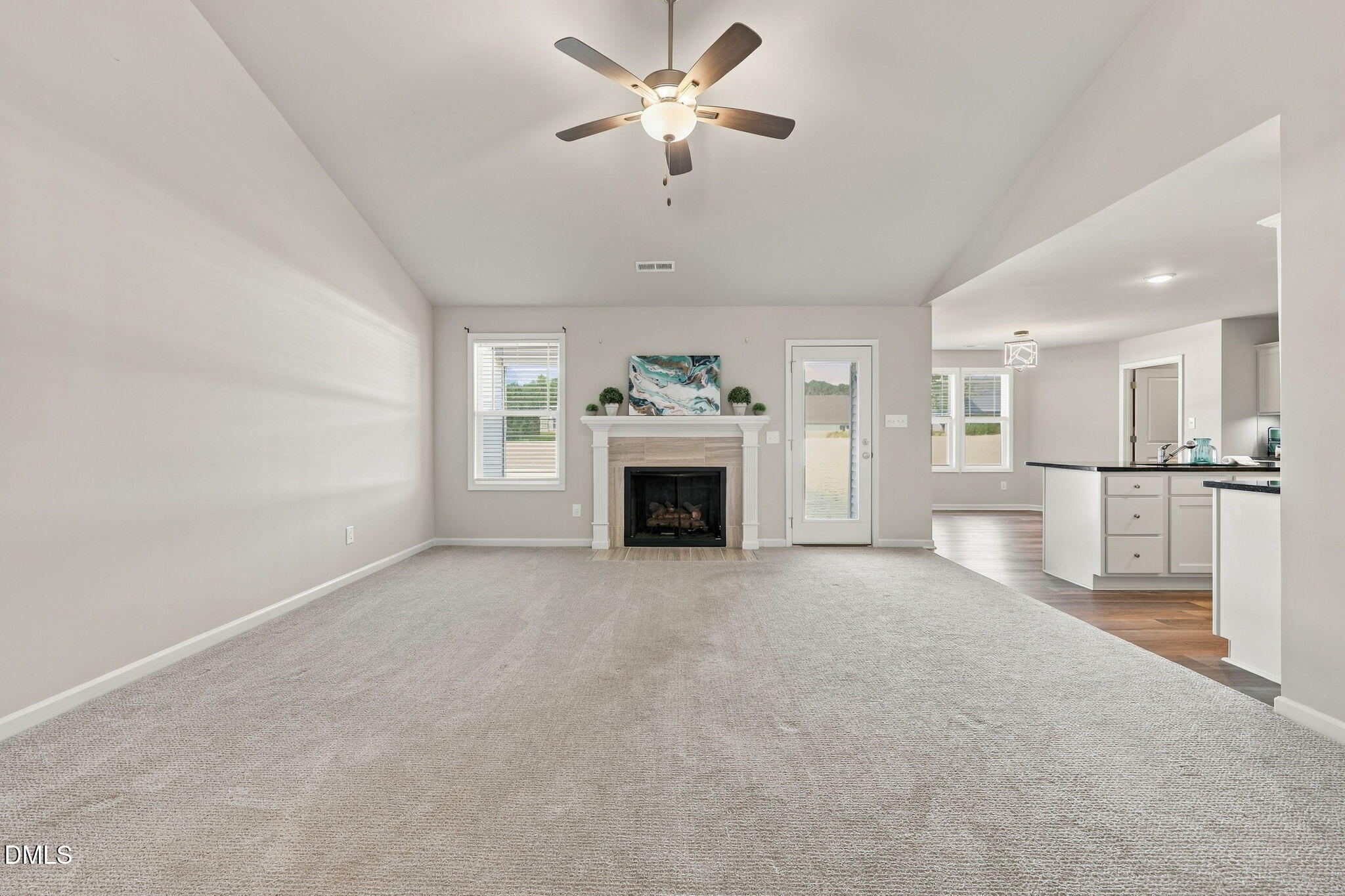 252 Earnest Way Property Photo 6