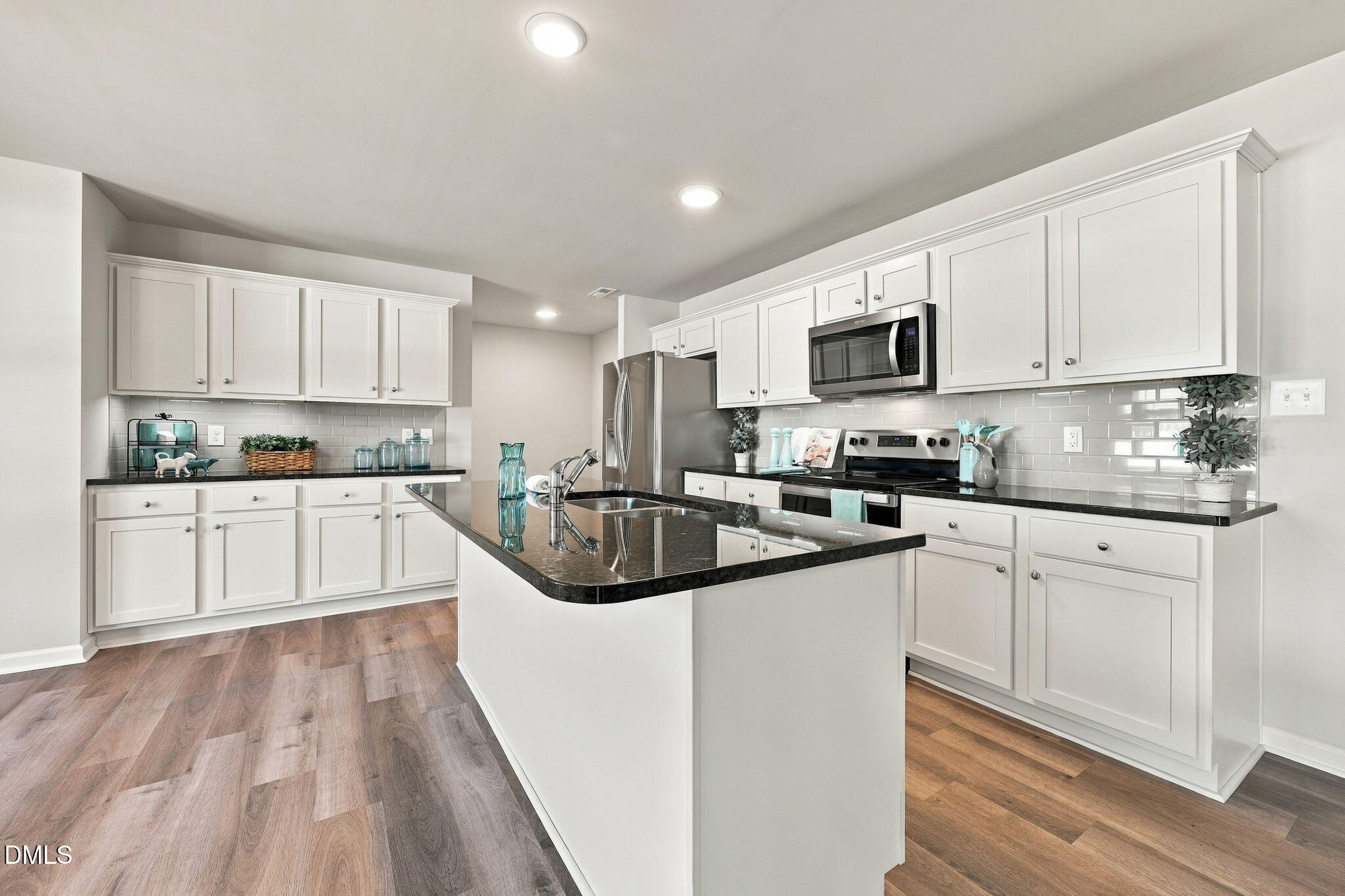 252 Earnest Way Property Photo 11