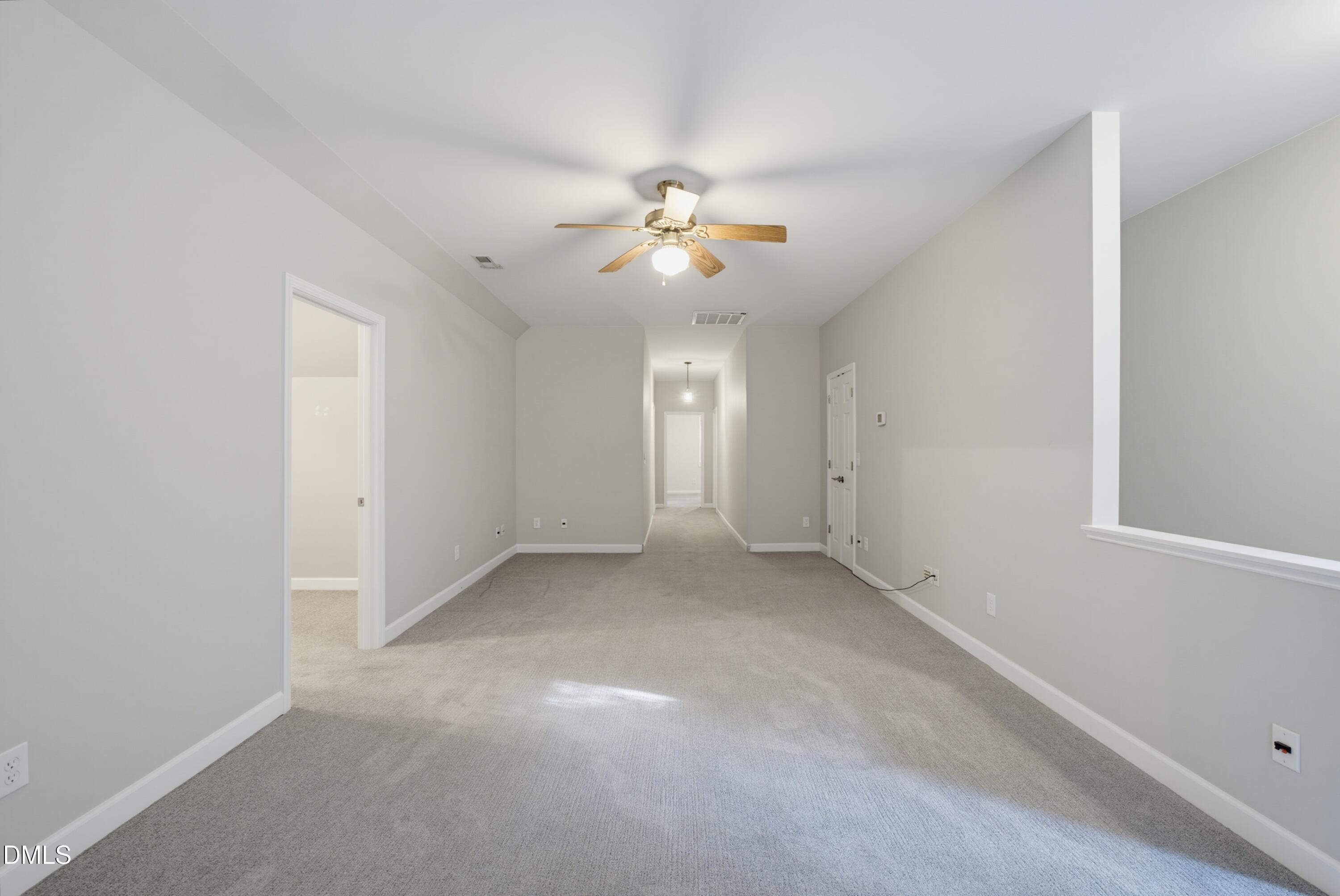 566 Timberknoll Lane Property Photo 35