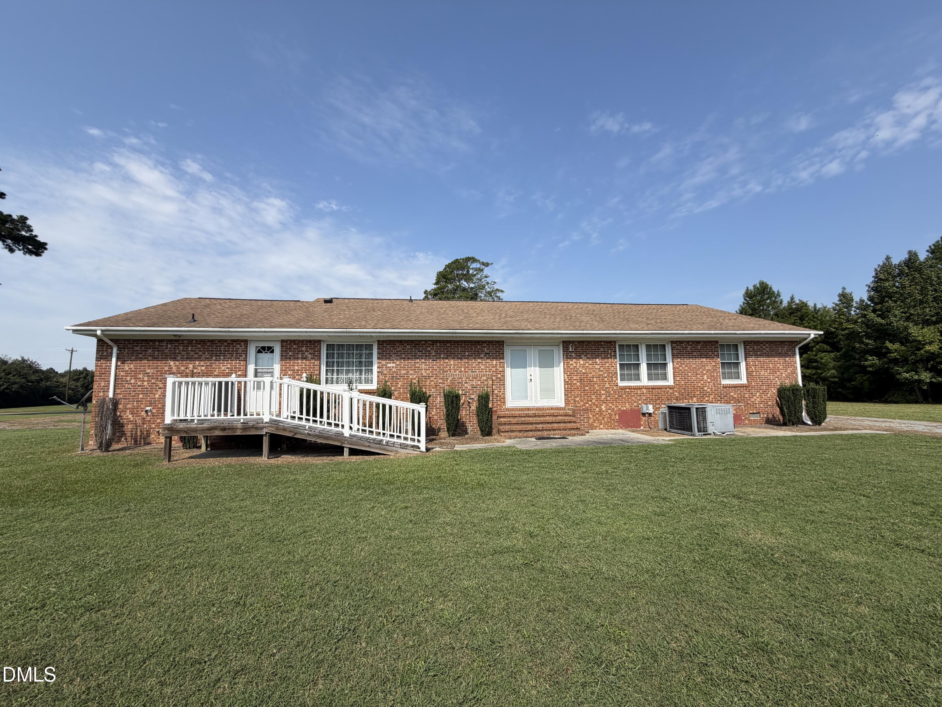 406 Woodruff Road Property Photo 2