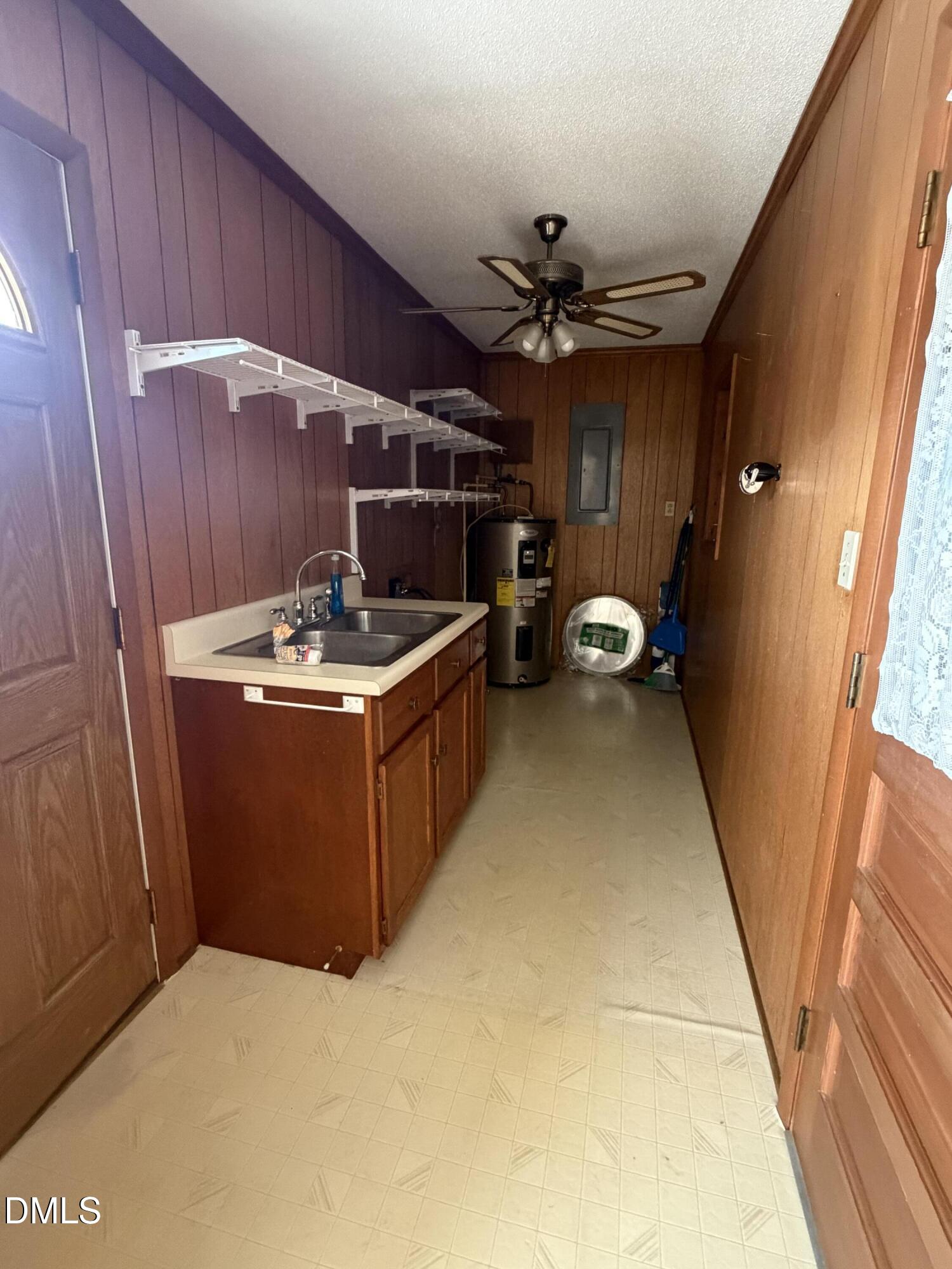 406 Woodruff Road Property Photo 14