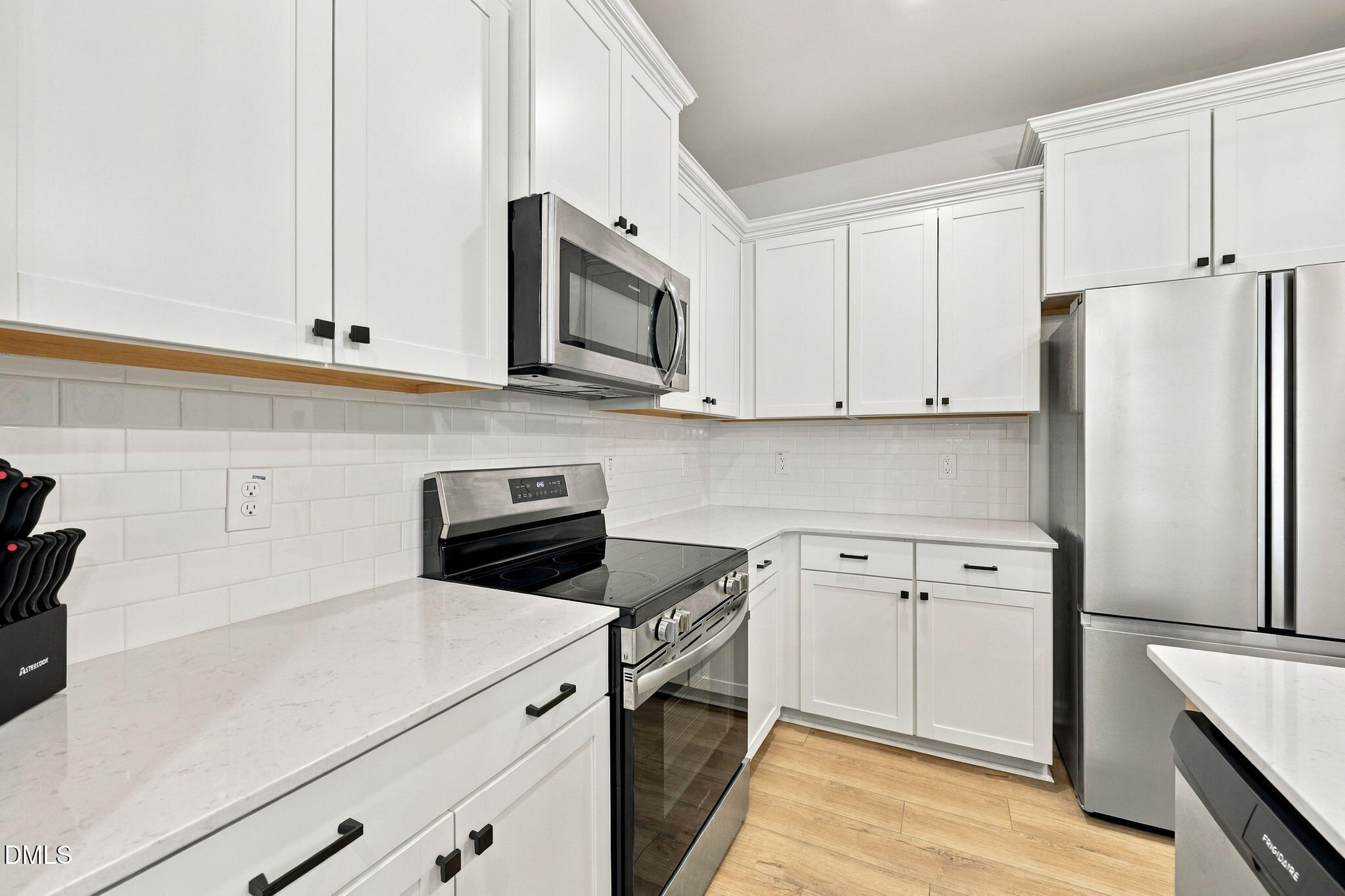 219 Chesapeake Commons Street Property Photo 11
