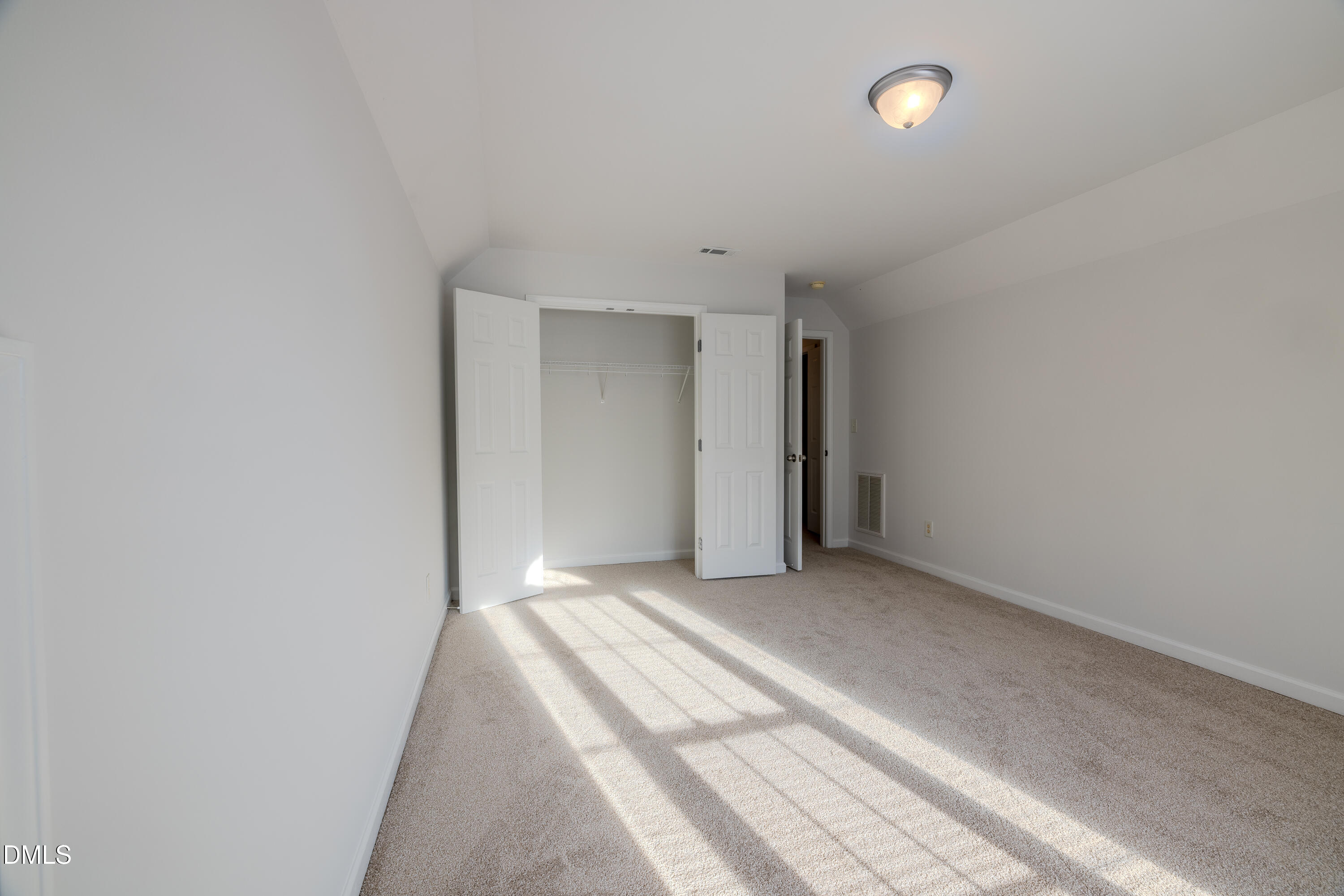 8116 Rolling Glenn Drive Property Photo 7