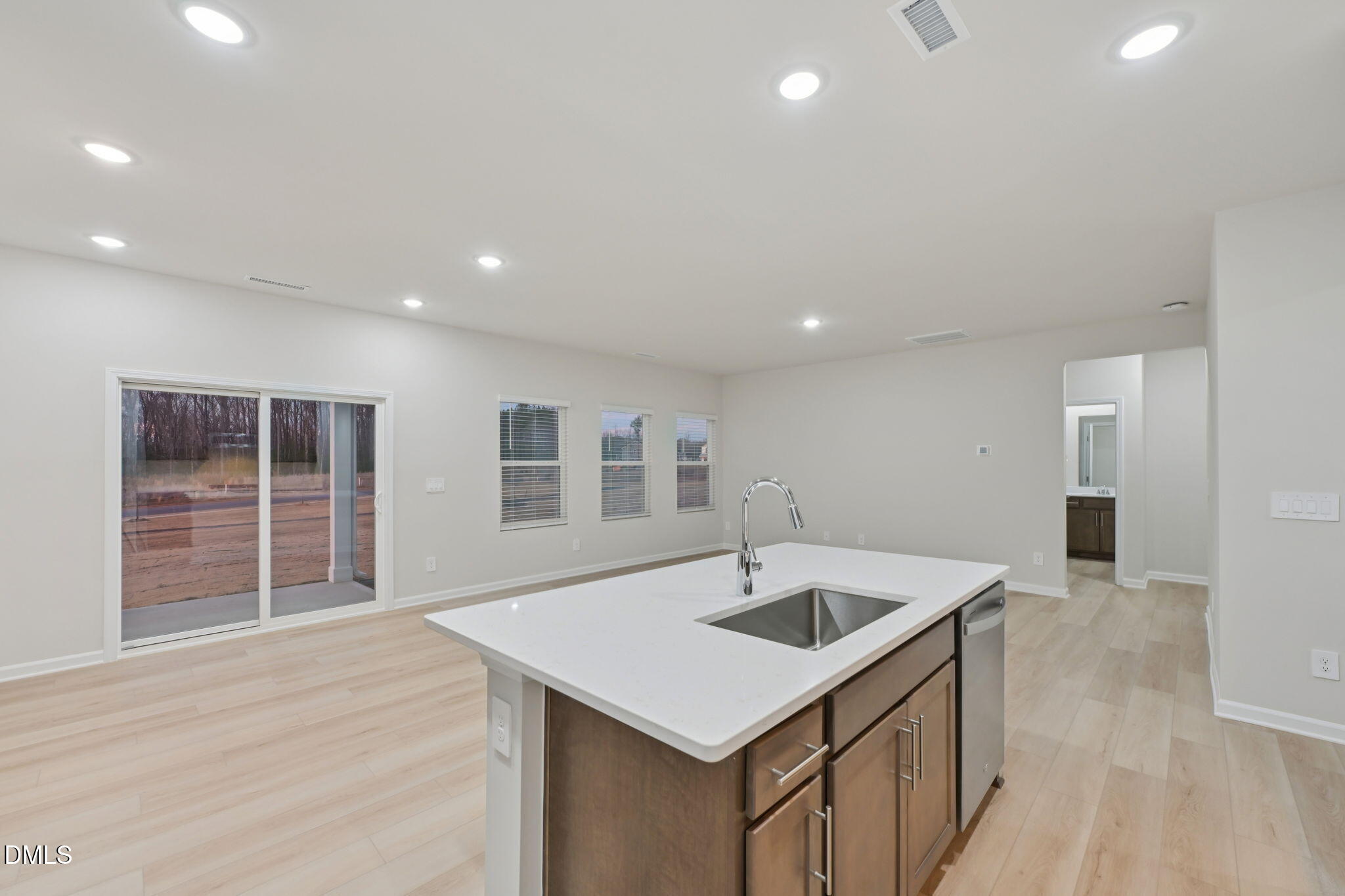 408 Karlov Road Property Photo 8