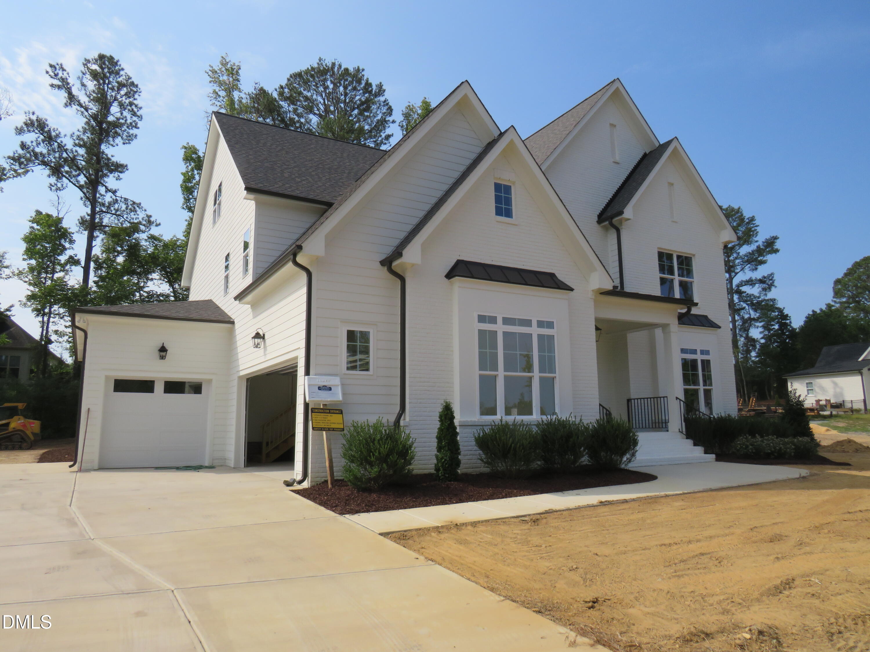 7711 Roberts Road Property Photo 4