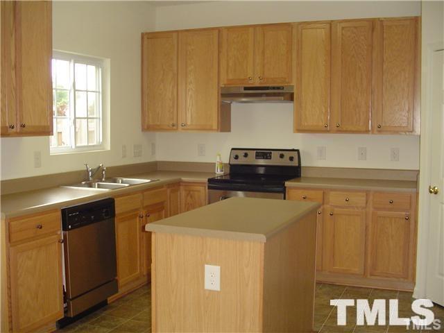 113 Eldon Lane Property Photo 5