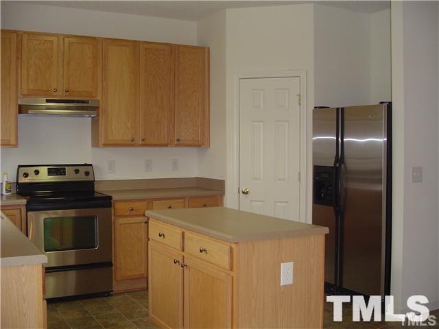 113 Eldon Lane Property Photo 6
