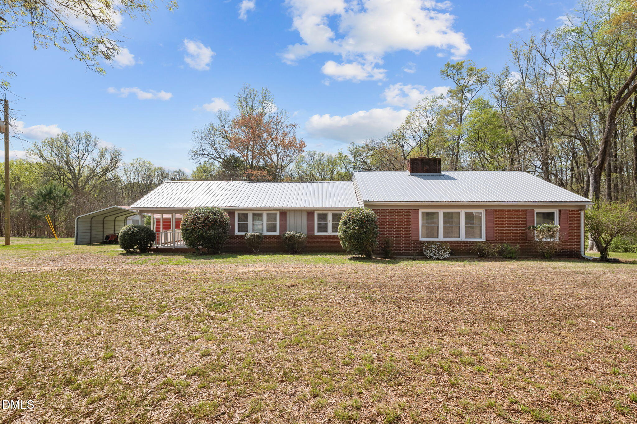 2251 Castle Rock Farm Road Property Photo 1