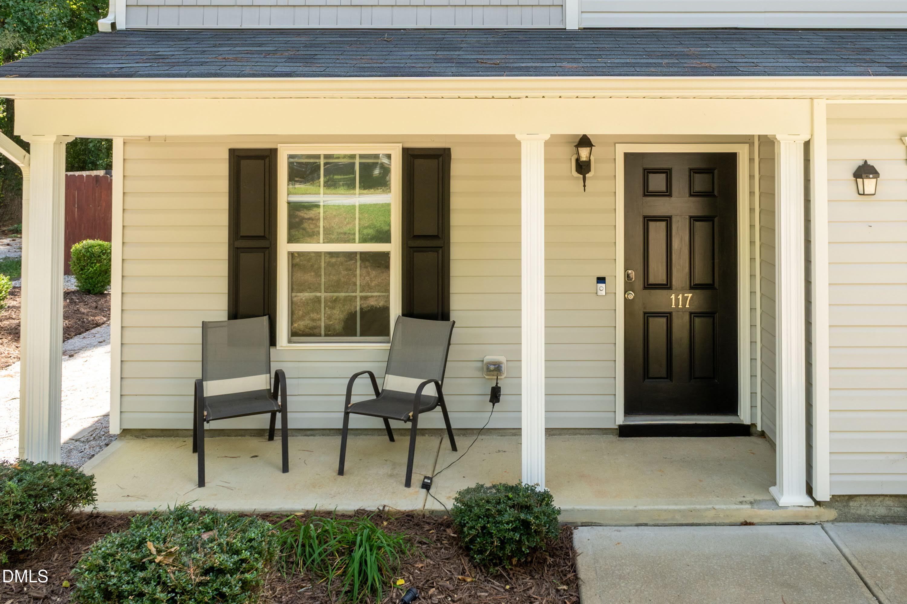 117 Stephenson Drive Property Photo 4