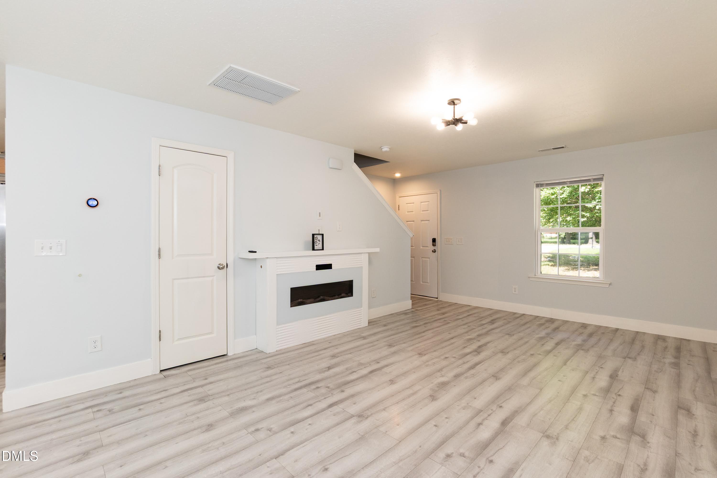 117 Stephenson Drive Property Photo 9