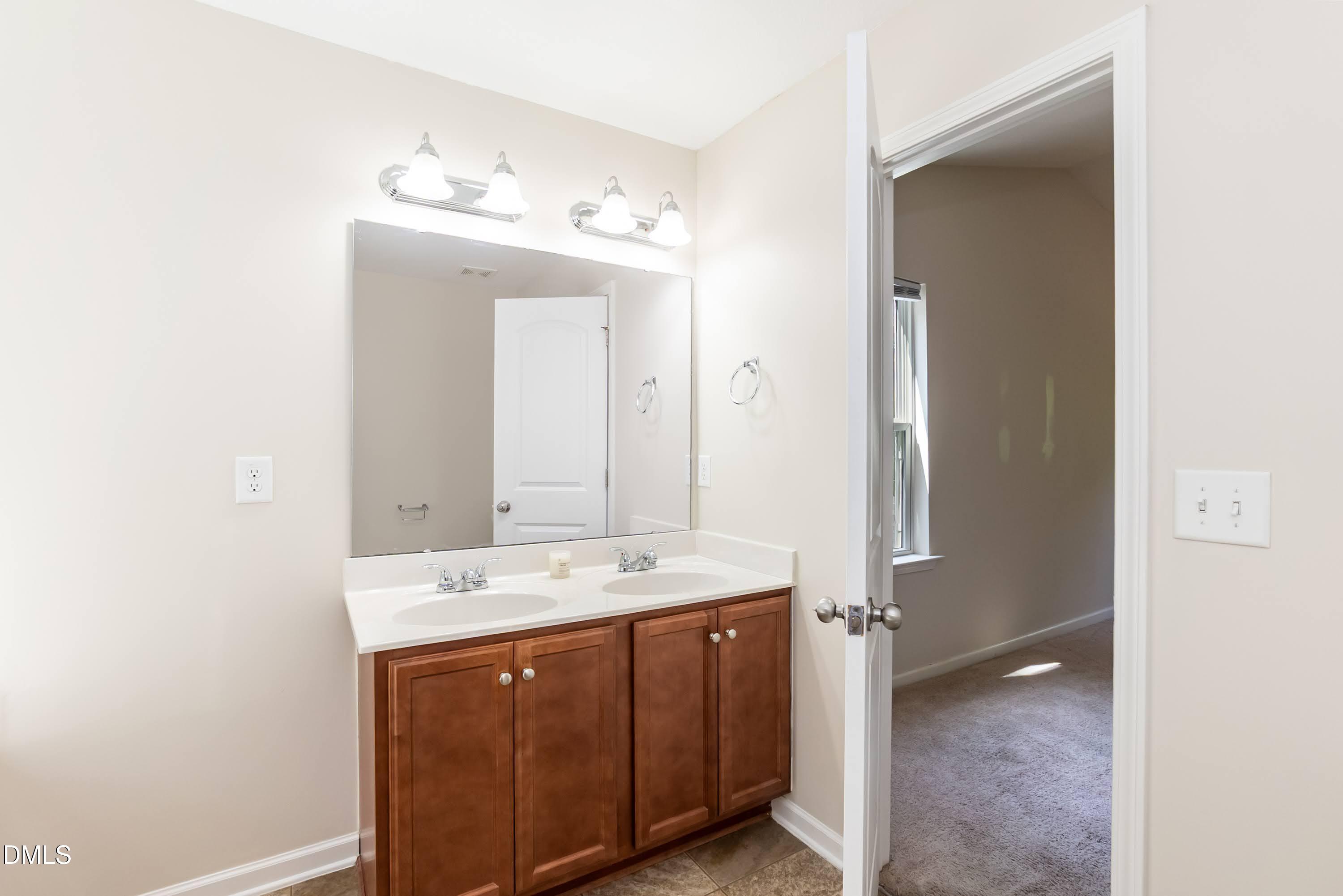 117 Stephenson Drive Property Photo 23