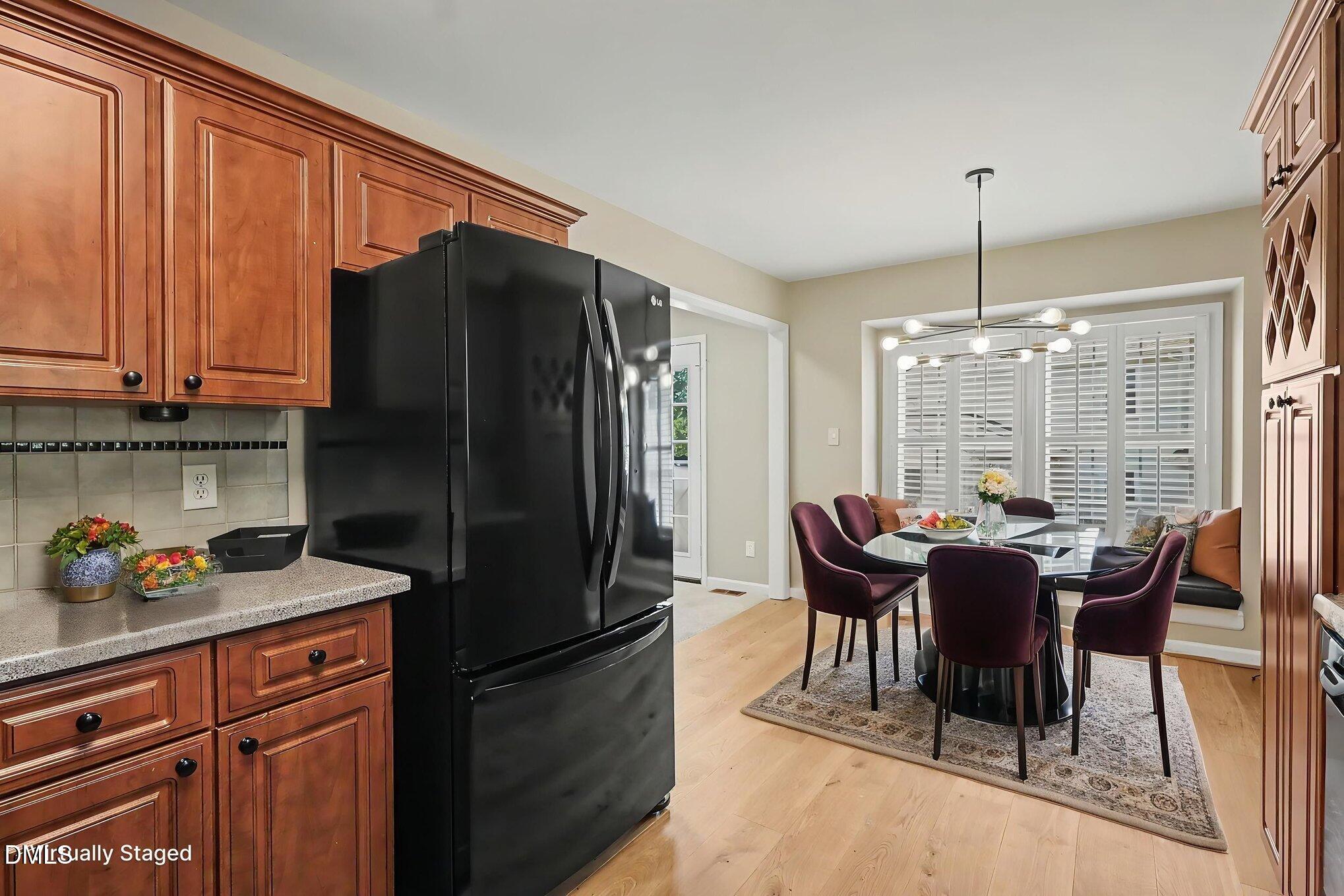 202 Lonesome Pine Drive Property Photo 11