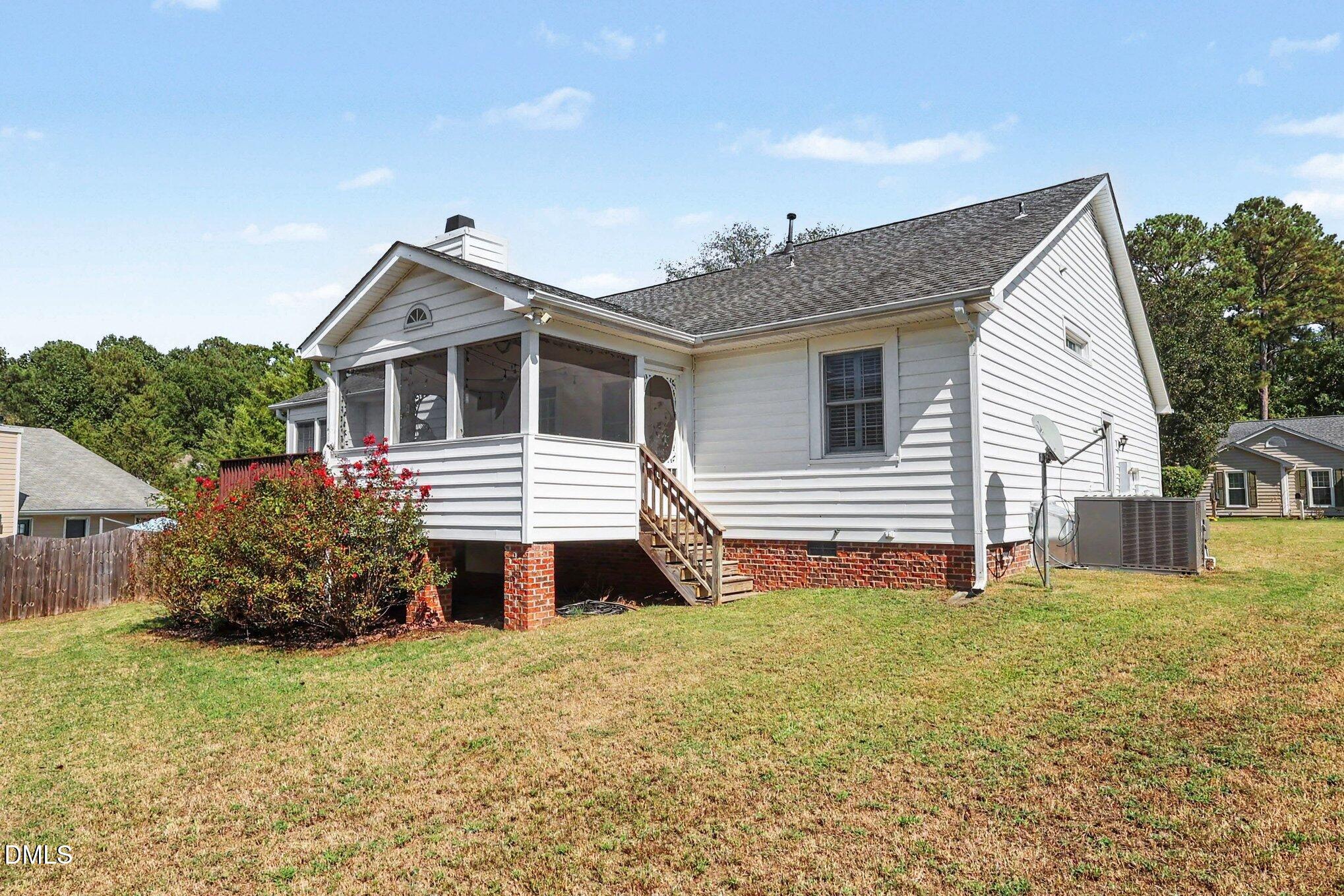202 Lonesome Pine Drive Property Photo 29