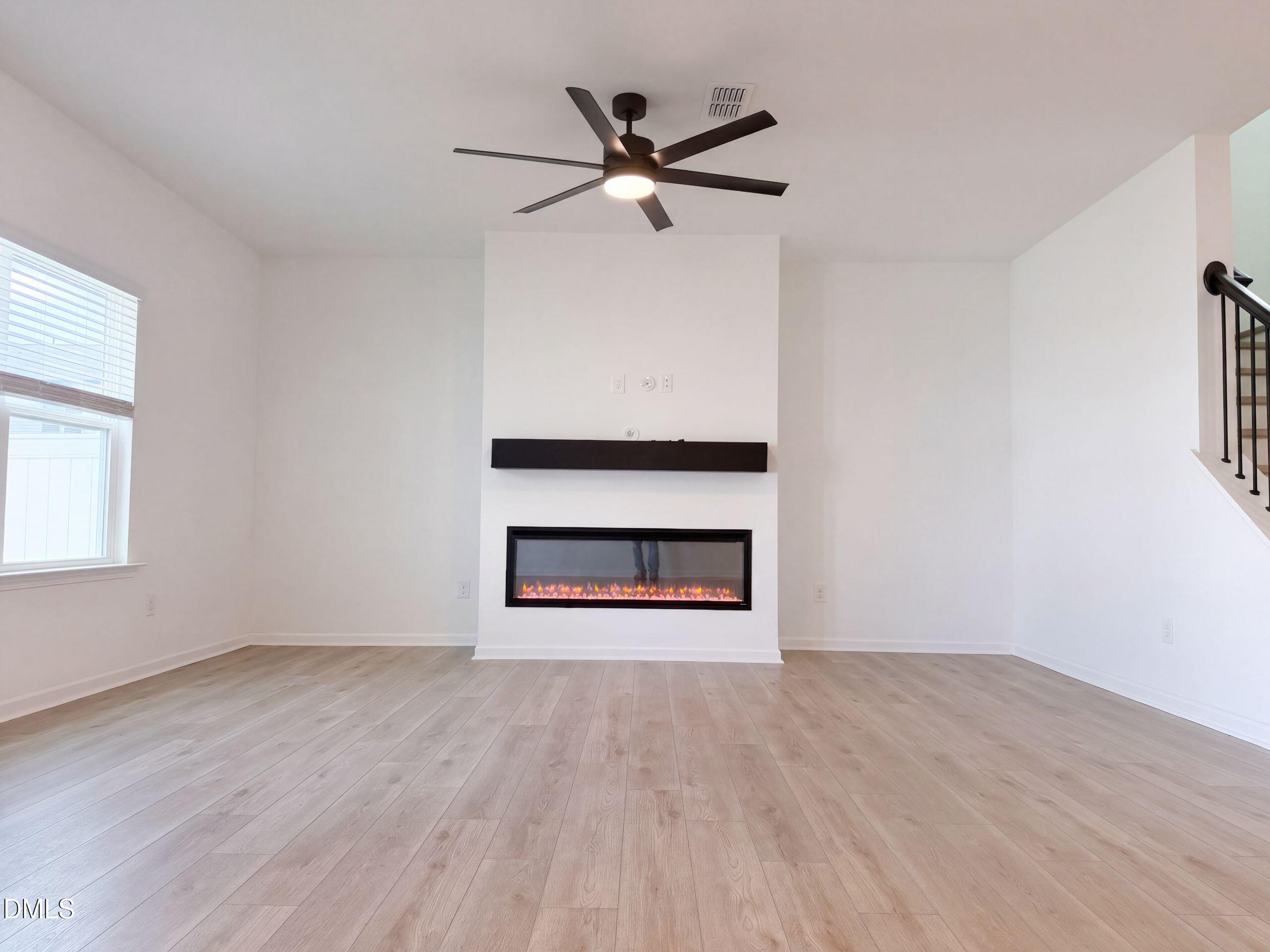 109 S Stonemill Trail Property Photo 8