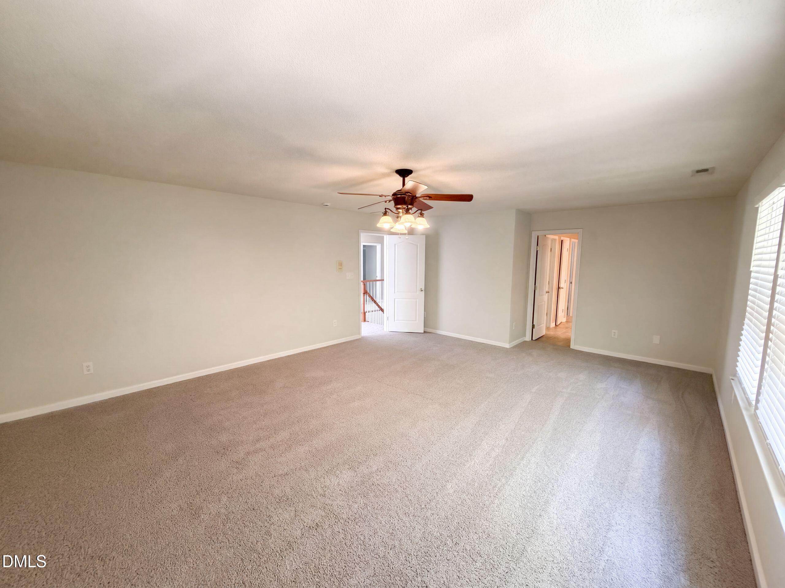 2619 Dutch Grove Circle Property Photo 4